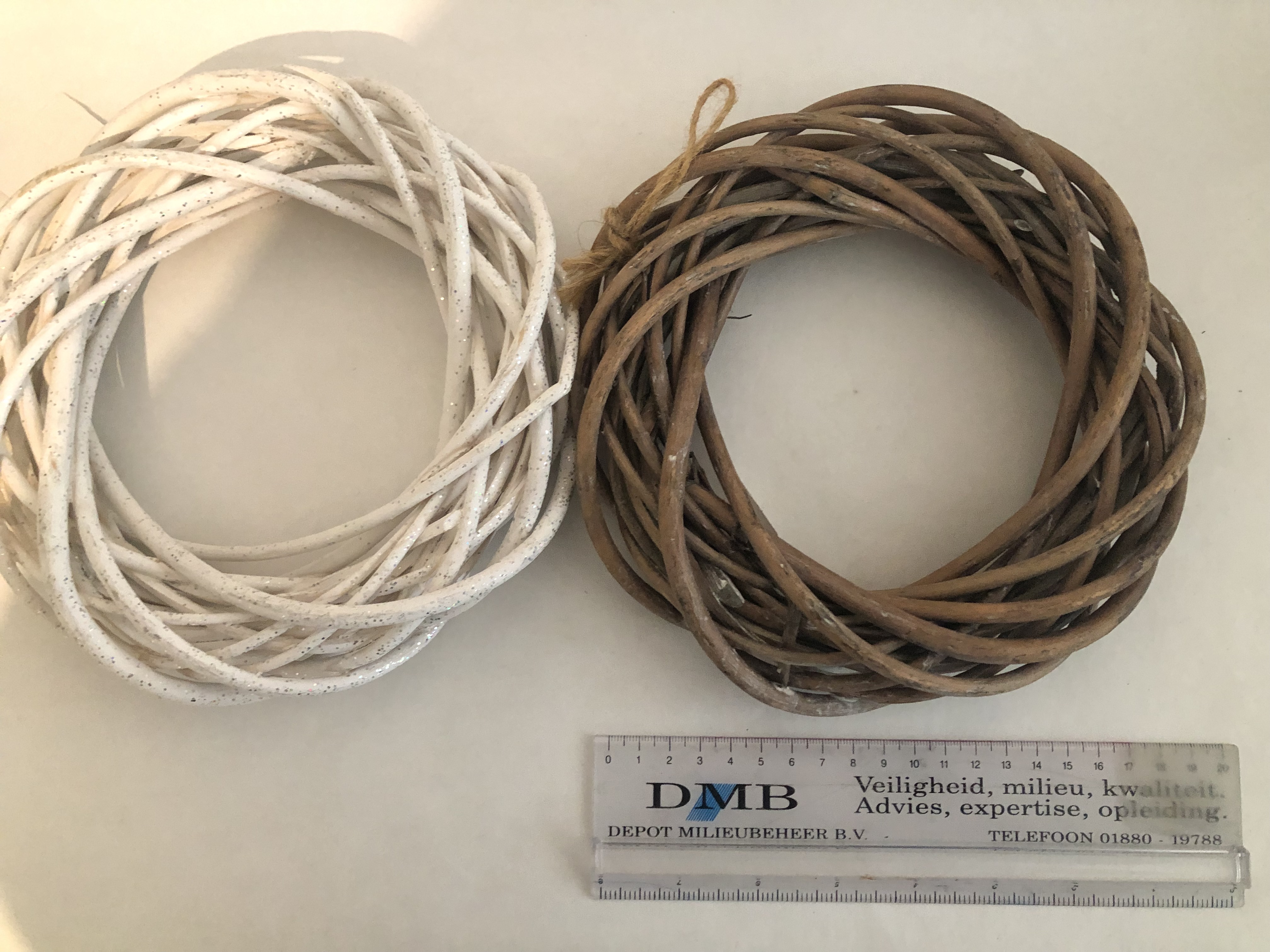 Hobby Decoratieve spoelen doos vol – foto 7 – kavel bij GSD Auctions, Zoeterwoude