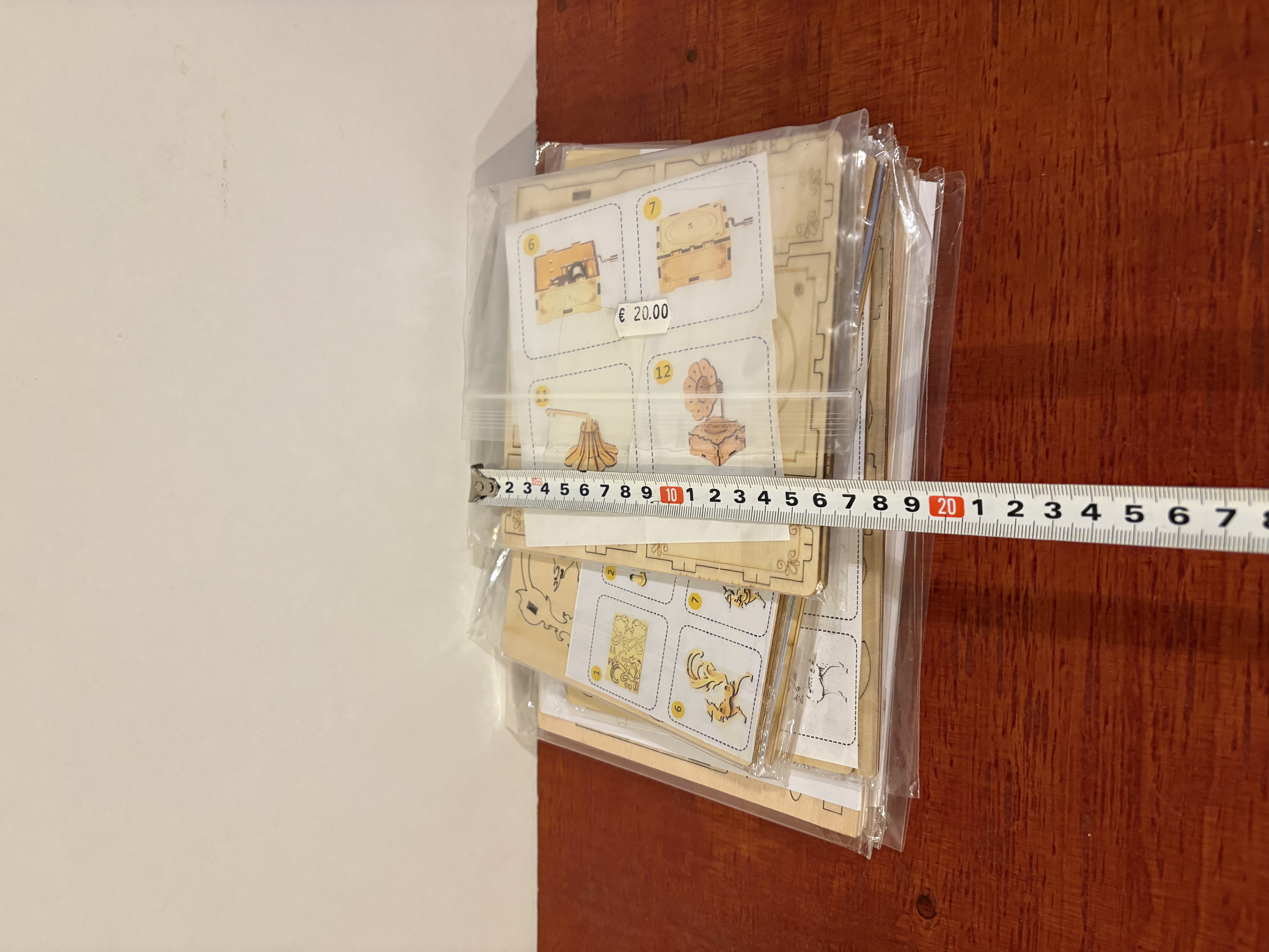 Houten 3D puzzels 9 stuks nieuwe – foto 8 – kavel bij GSD Auctions, Zoeterwoude