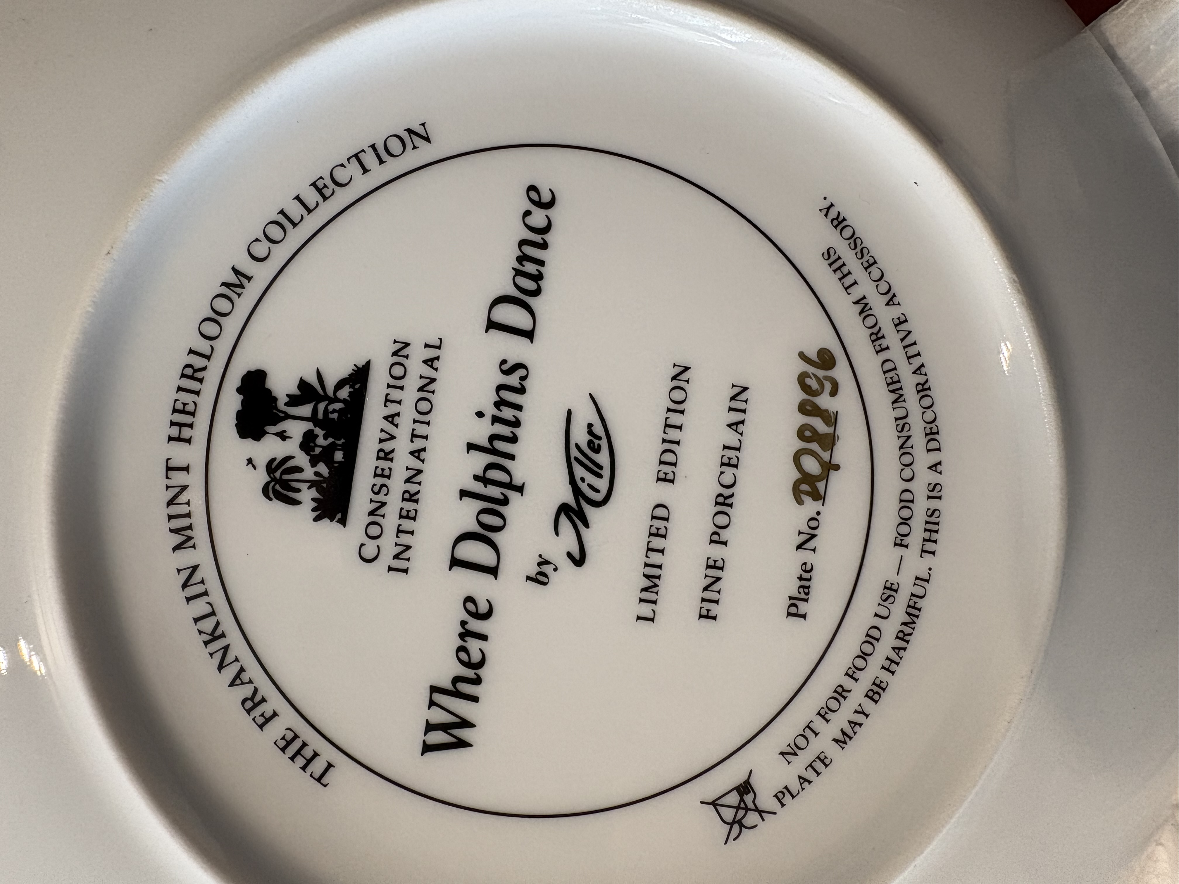 Wandbord "The Franklin Mint" met certificaat Dolfijn – foto 5 – kavel bij GSD Auctions, Zoeterwoude