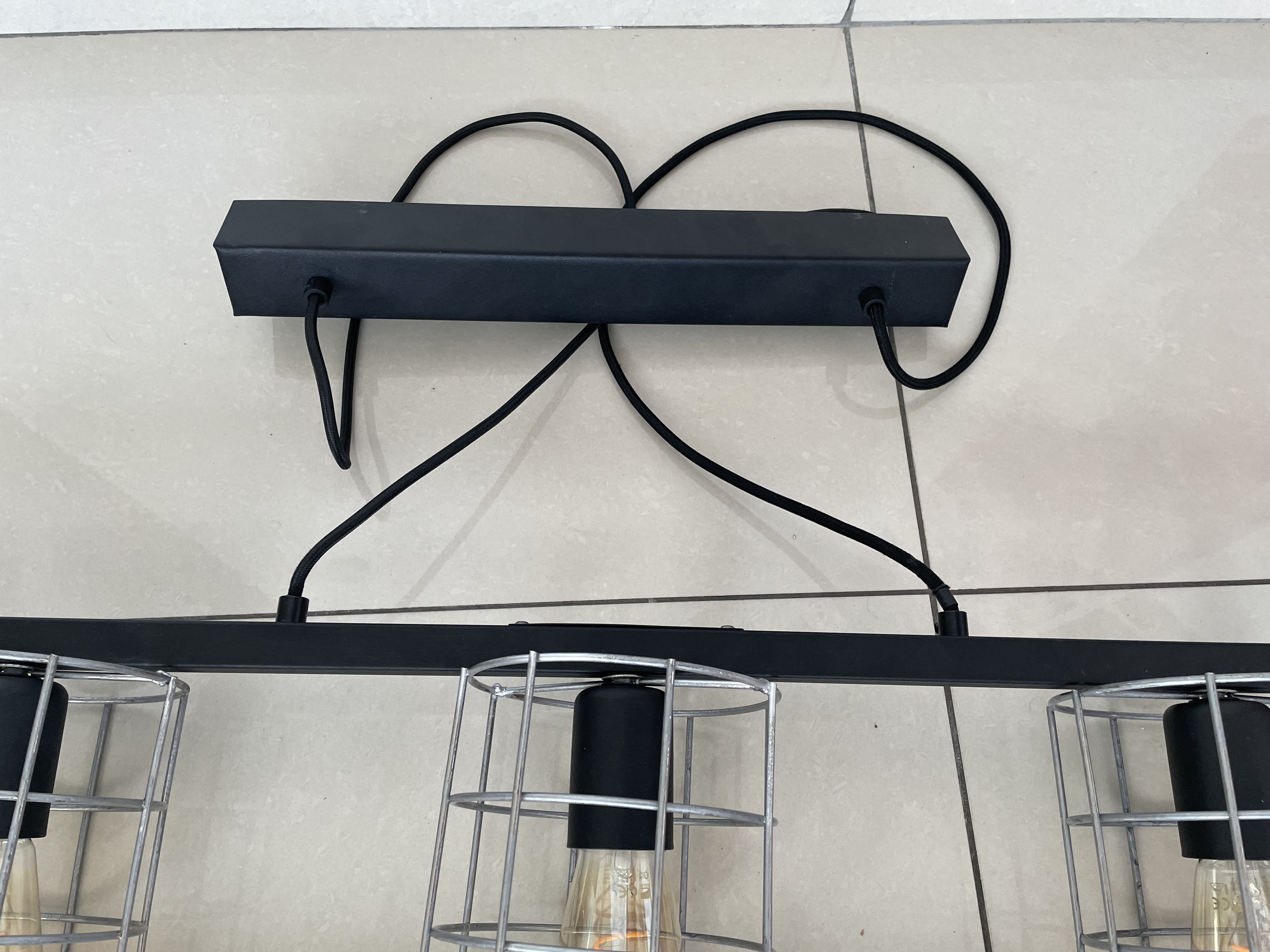 Design hanglamp inclusief ledverlichting – foto 5 – kavel bij GSD Auctions, Zoeterwoude