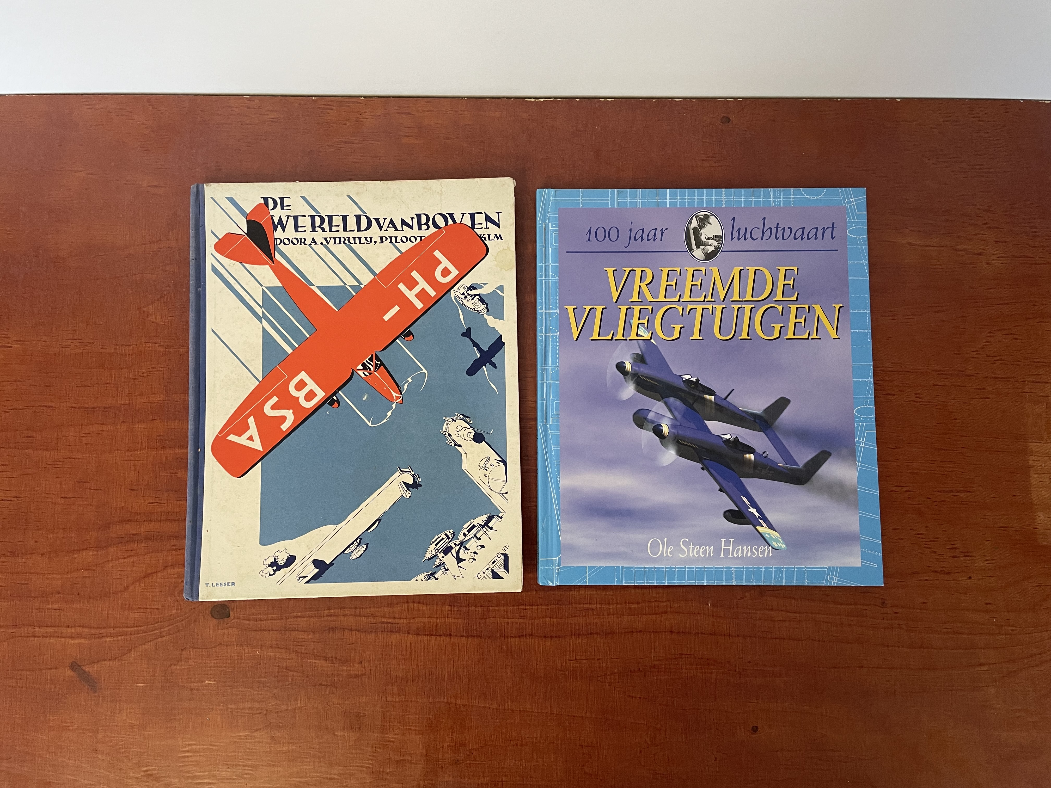 3 Boeken over vliegtuigen – foto 2 – kavel bij GSD Auctions, Zoeterwoude
