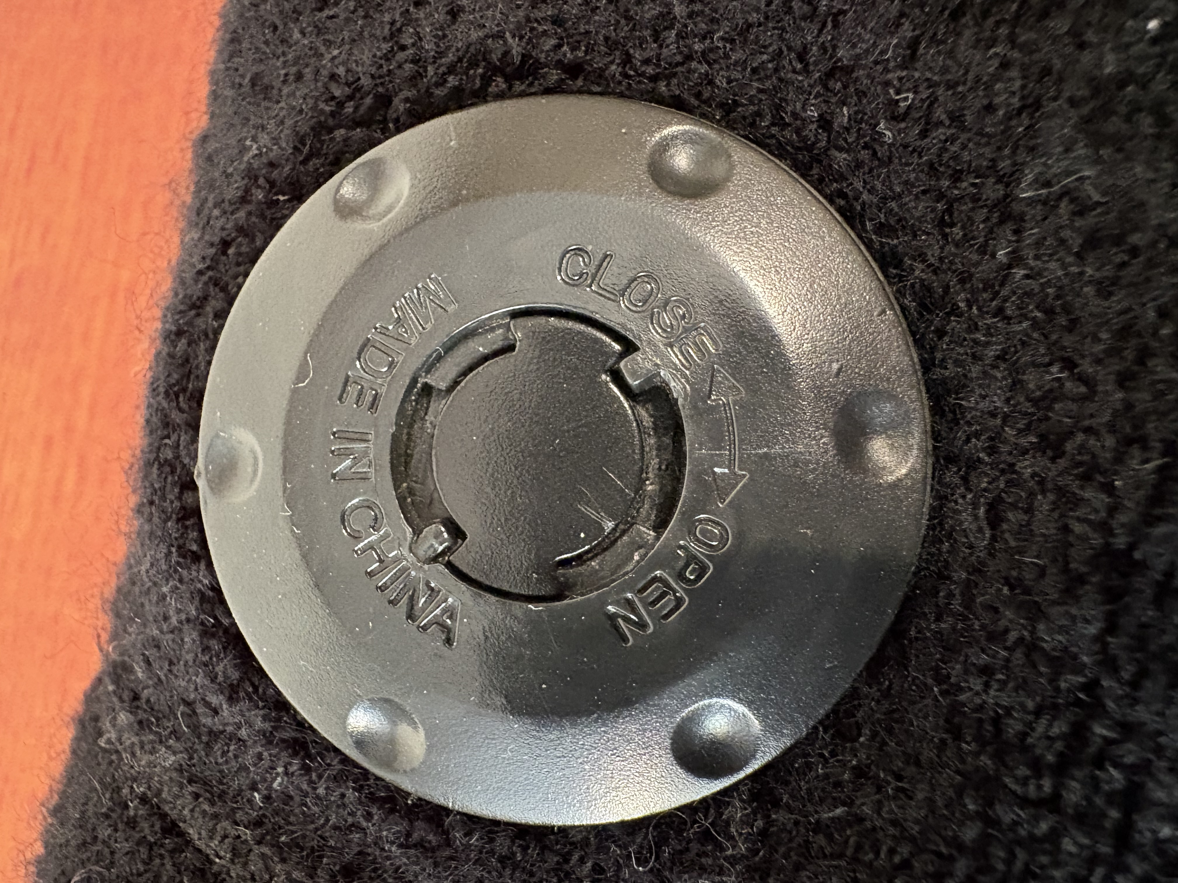 horloge Armani – foto 6 – kavel bij GSD Auctions, Zoeterwoude