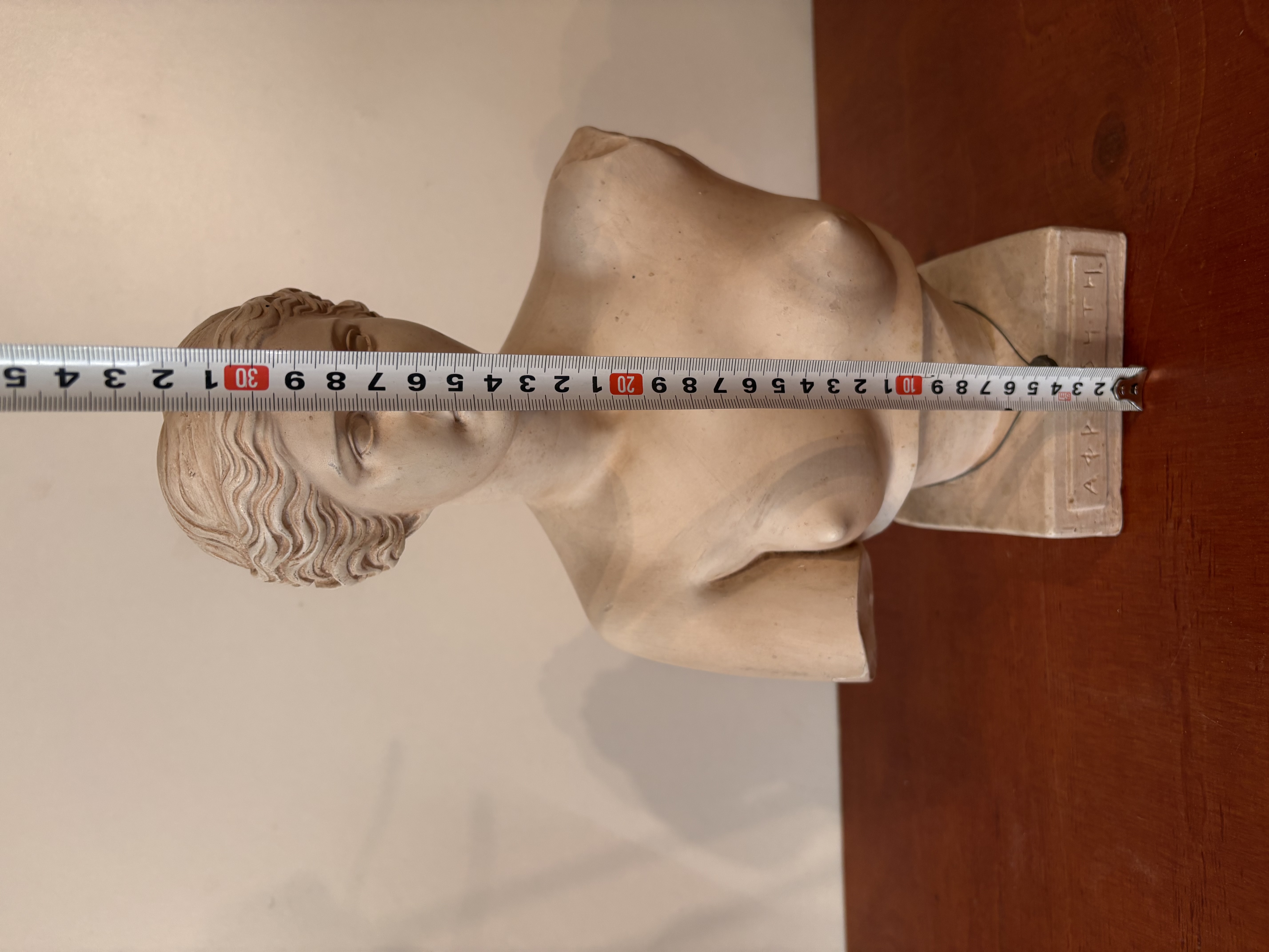 Grote buste van Venus met stempel op nek – foto 9 – kavel bij GSD Auctions, Zoeterwoude