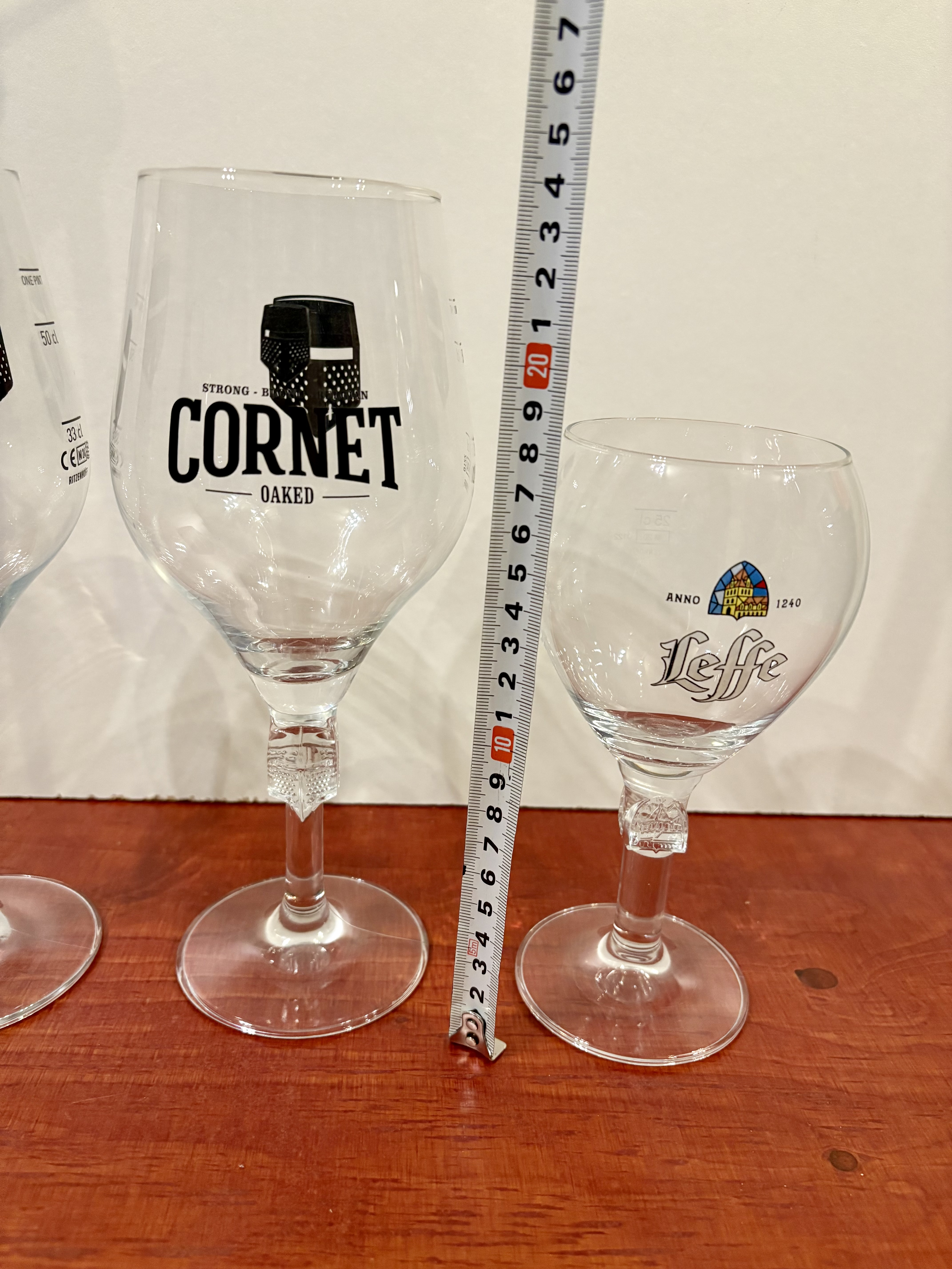 Bier glazen "2x CORNET" en een LEFFE – foto 10 – kavel bij GSD Auctions, Zoeterwoude