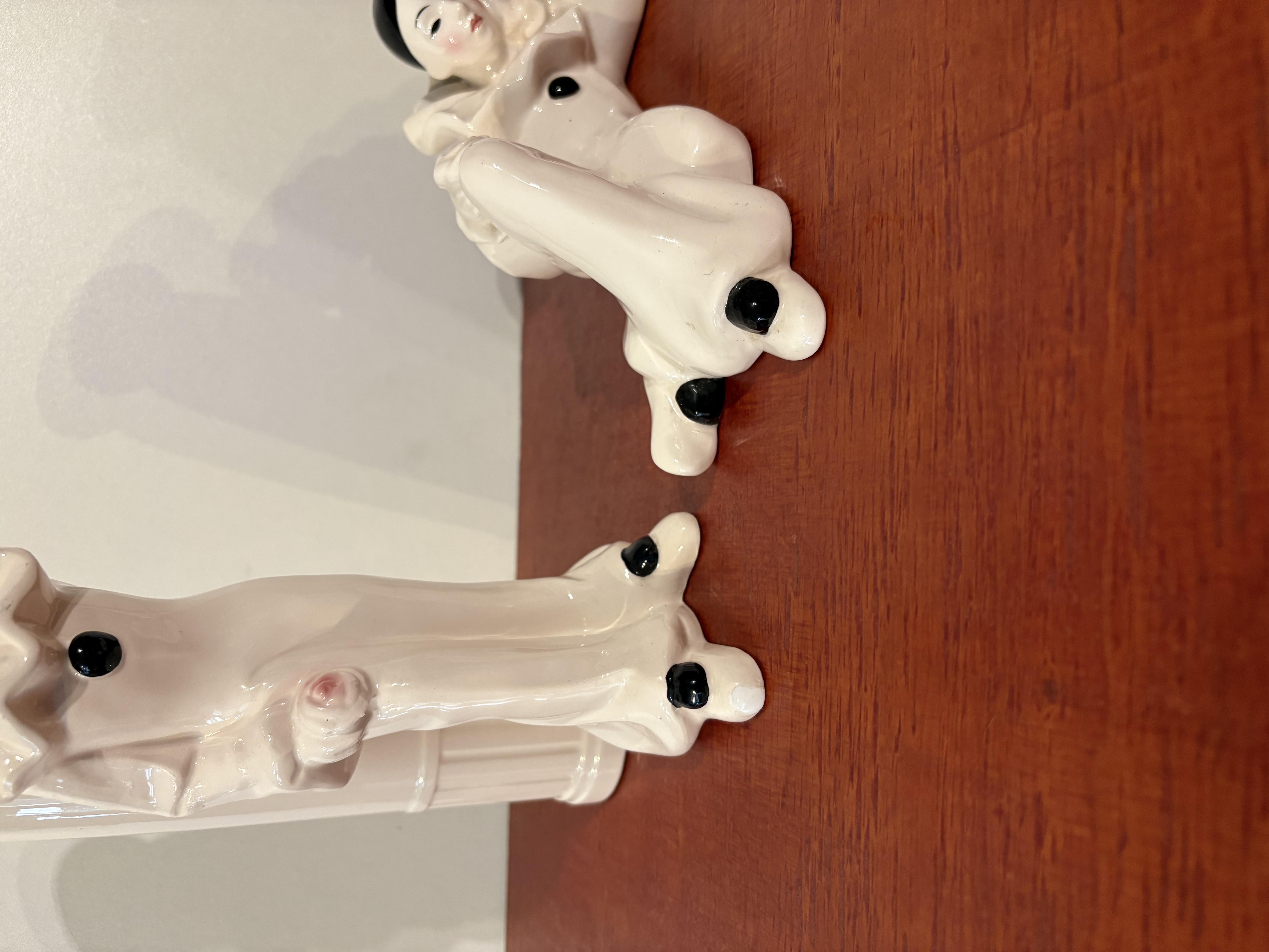 Keramieken Beeldjes Nummer 5 clowns – foto 8 – kavel bij GSD Auctions, Zoeterwoude