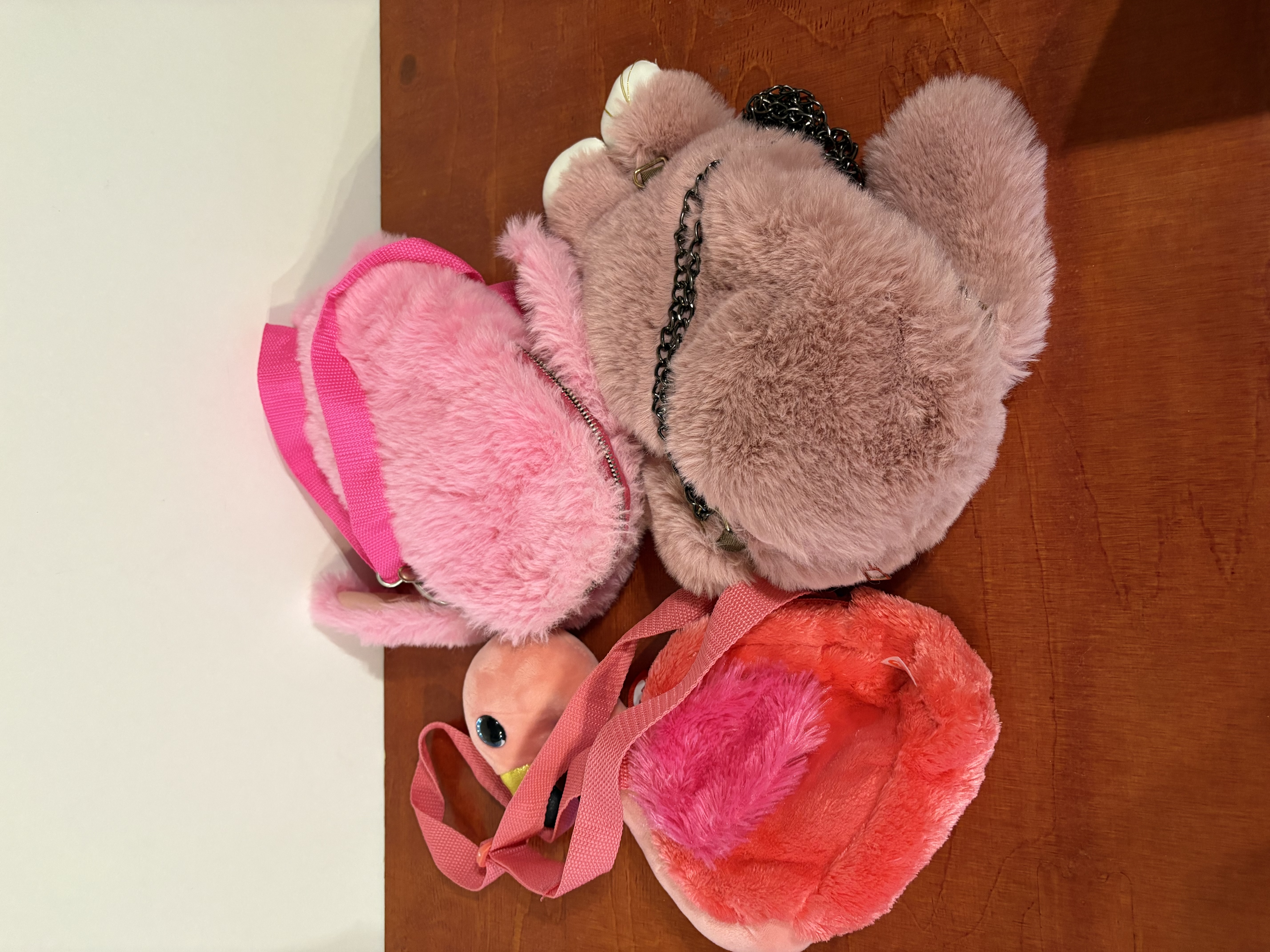 3 kinder zachte tassen – foto 4 – kavel bij GSD Auctions, Zoeterwoude