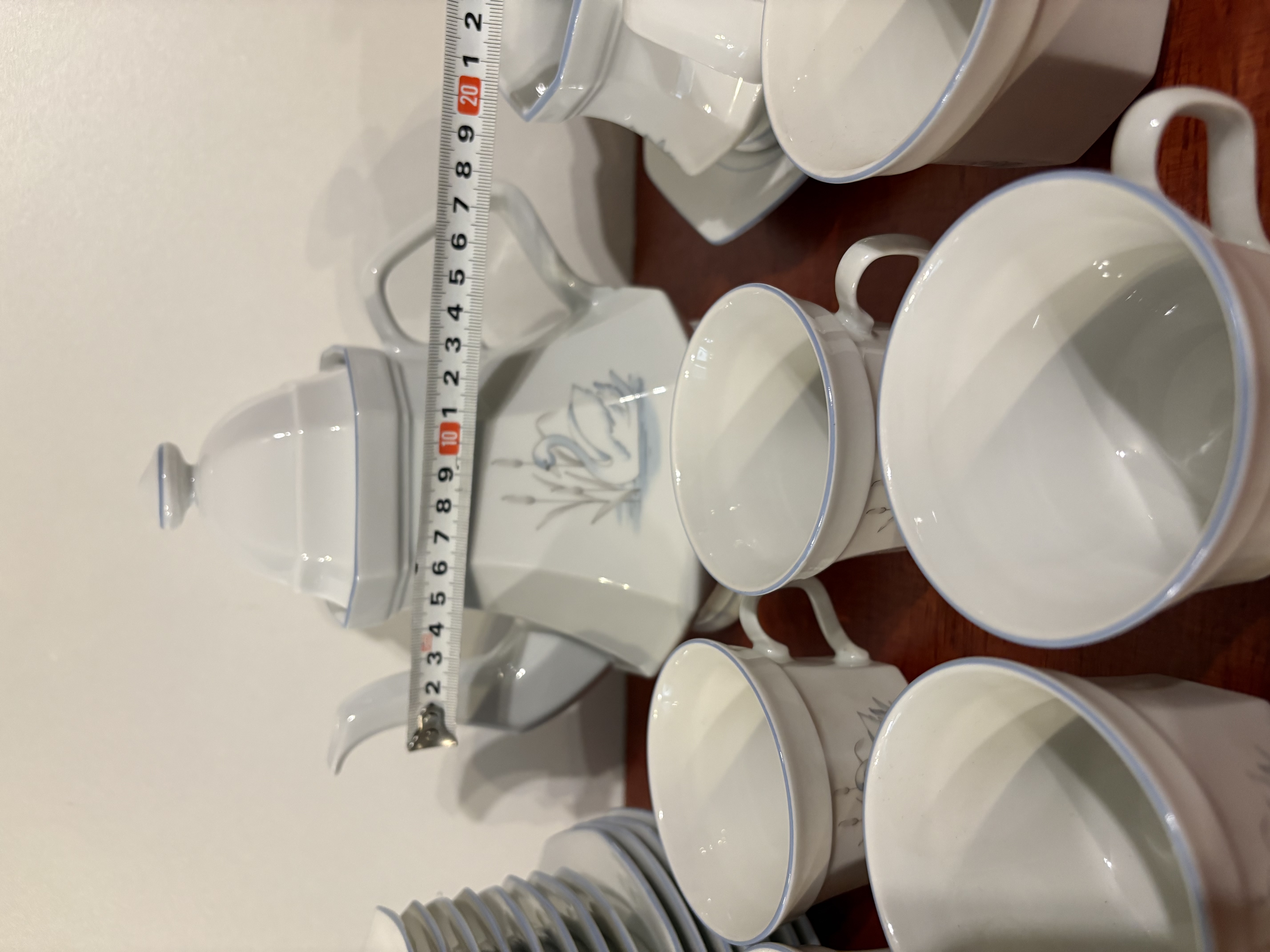 Porseleinen 8 persoons servies Zwan "Bavaria" – foto 8 – kavel bij GSD Auctions, Zoeterwoude