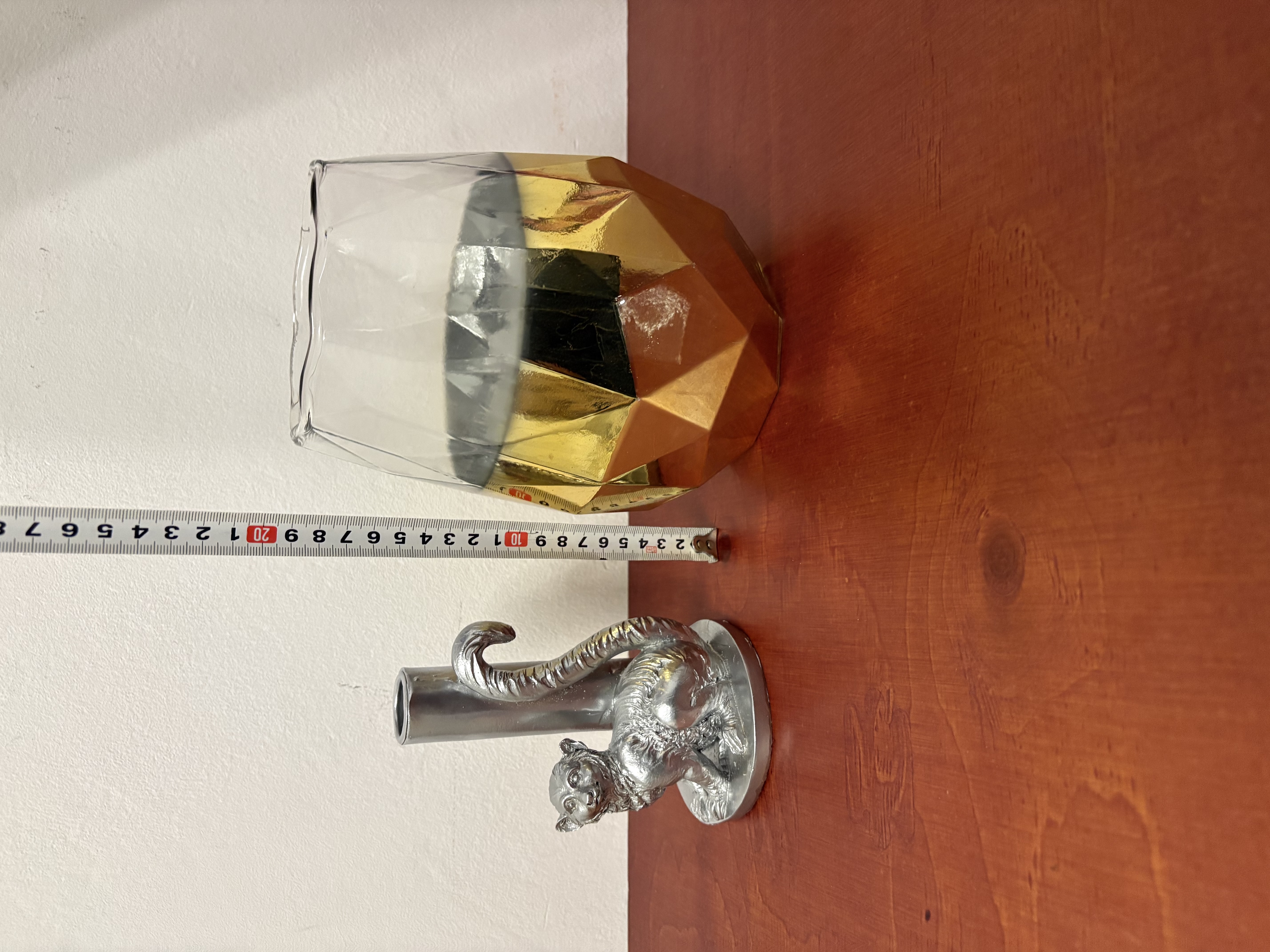 Kandelaar en glazen lichthouder – foto 2 – kavel bij GSD Auctions, Zoeterwoude