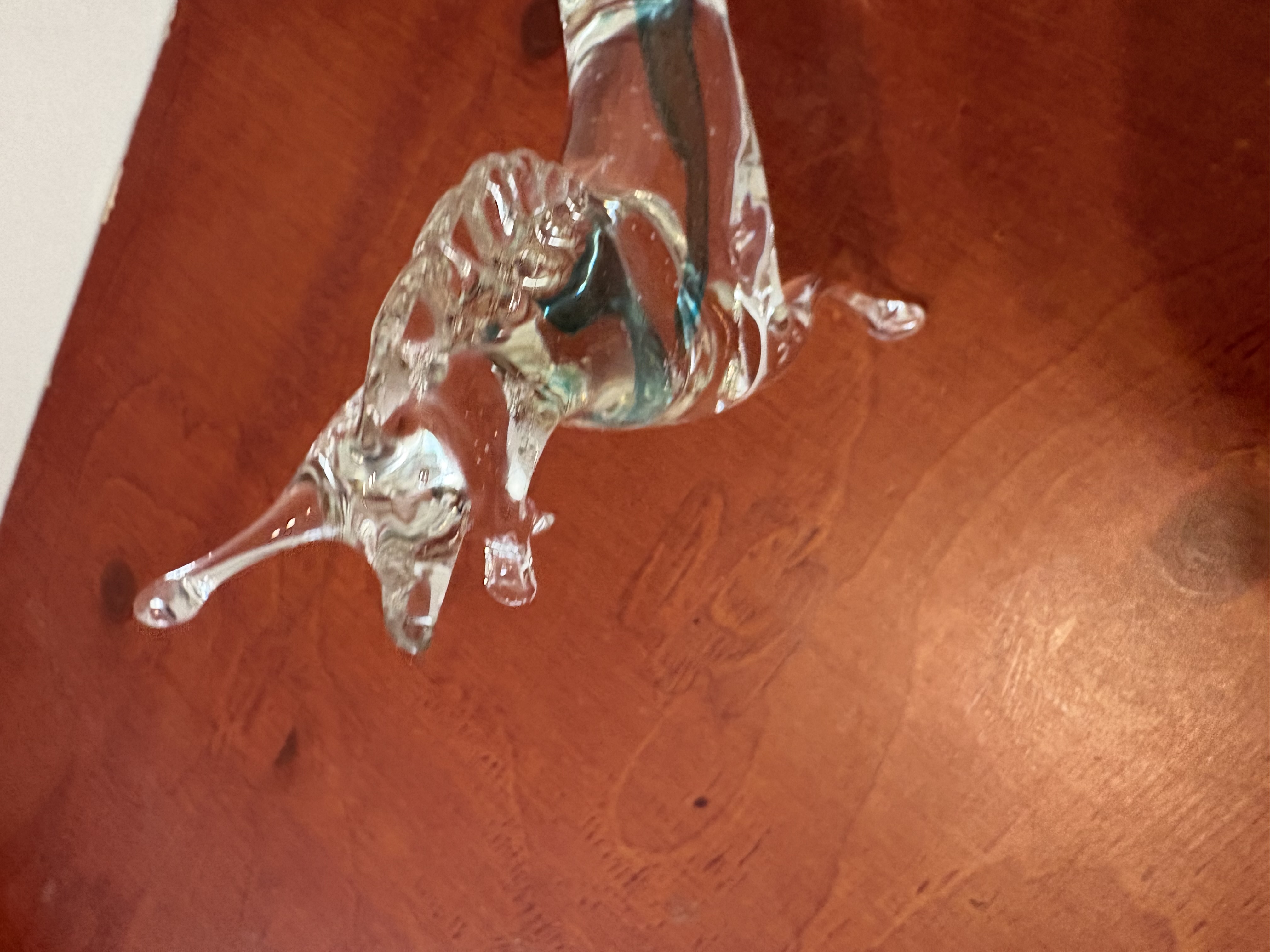 Decoratieve glazen sculptuur van een paard – foto 4 – kavel bij GSD Auctions, Zoeterwoude