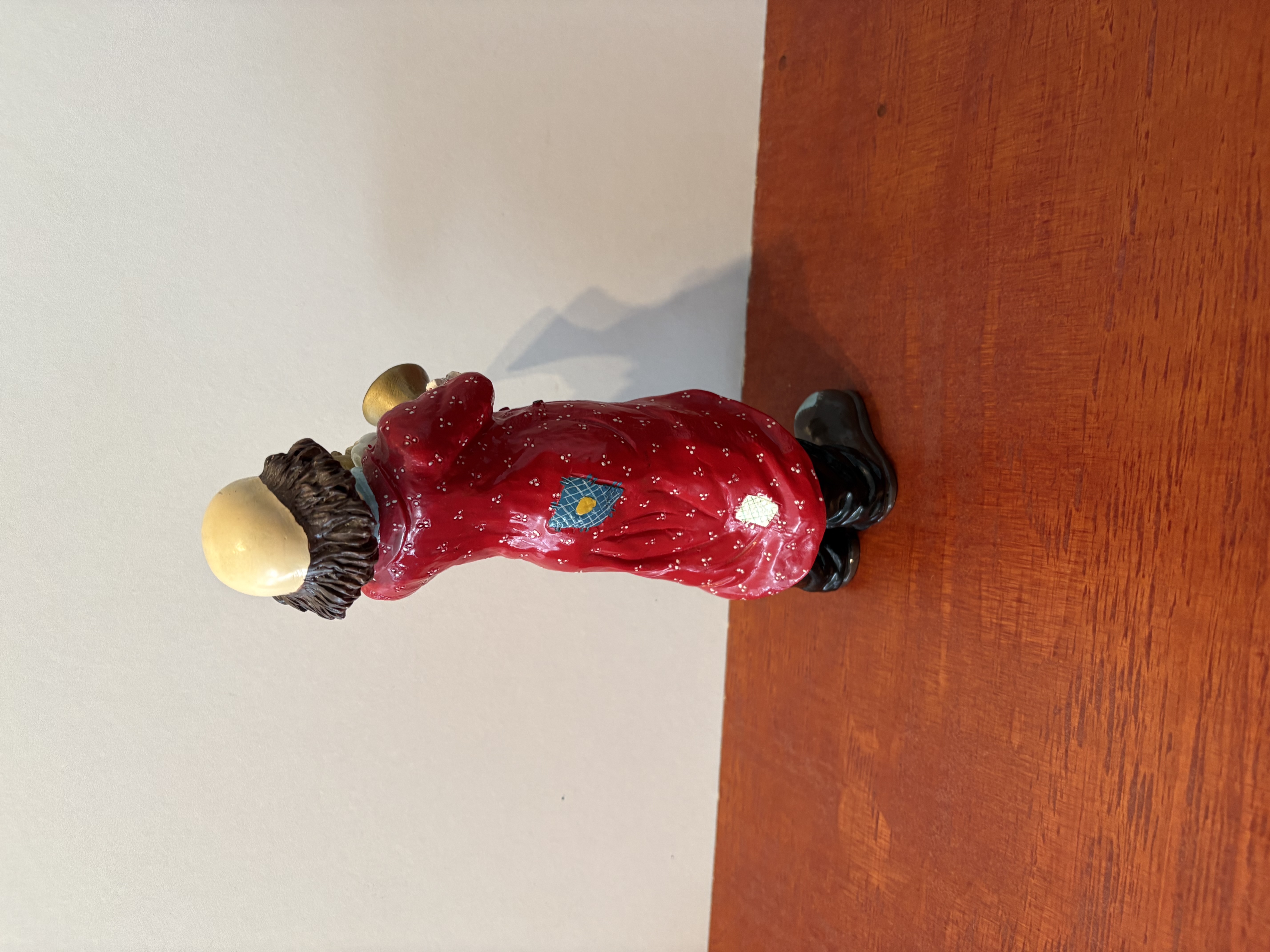 Clown die saxofoon speelt verzamel stuk – foto 4 – kavel bij GSD Auctions, Zoeterwoude