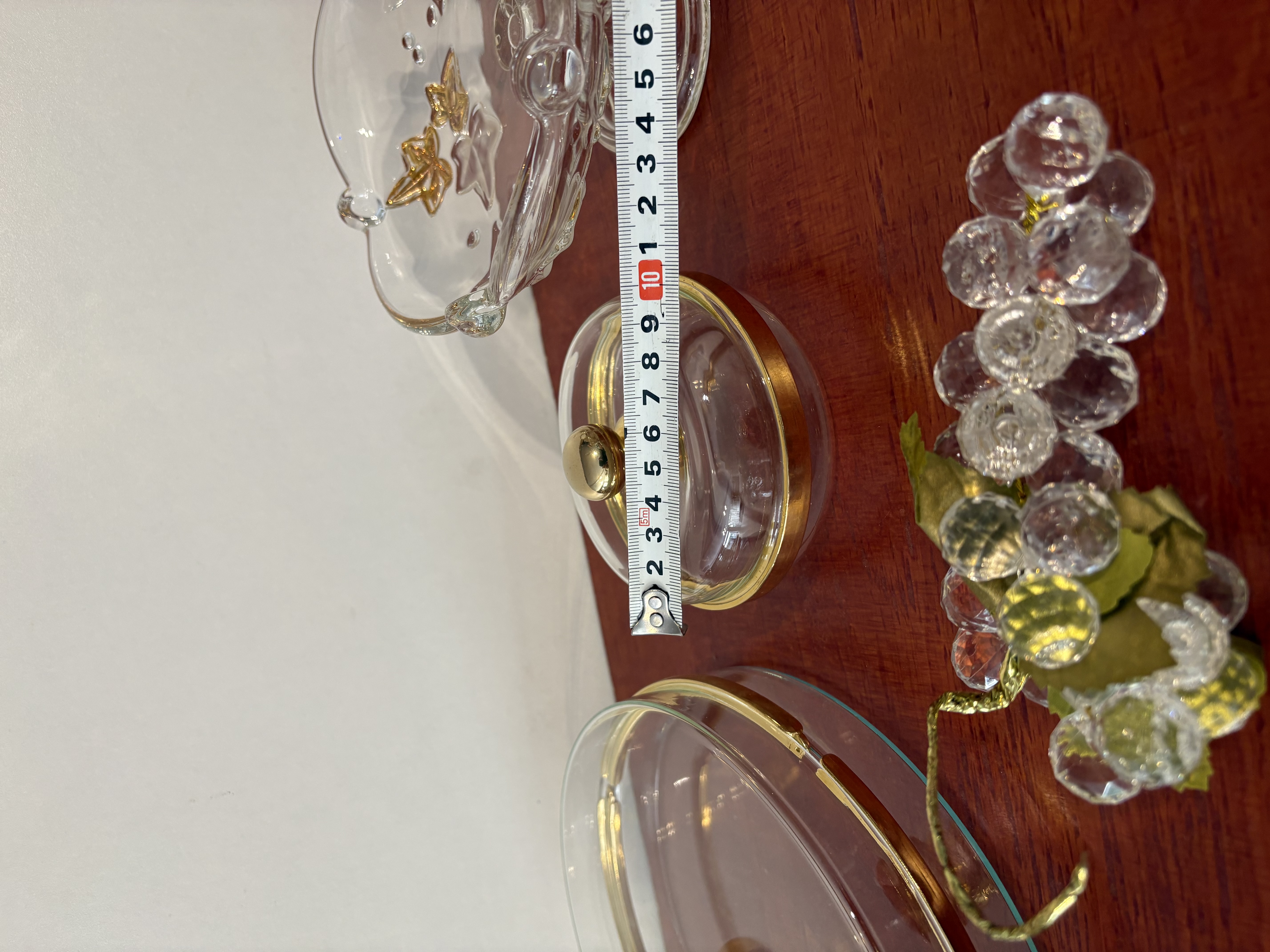 Elegante glazen snoep poten met druiven – foto 6 – kavel bij GSD Auctions, Zoeterwoude
