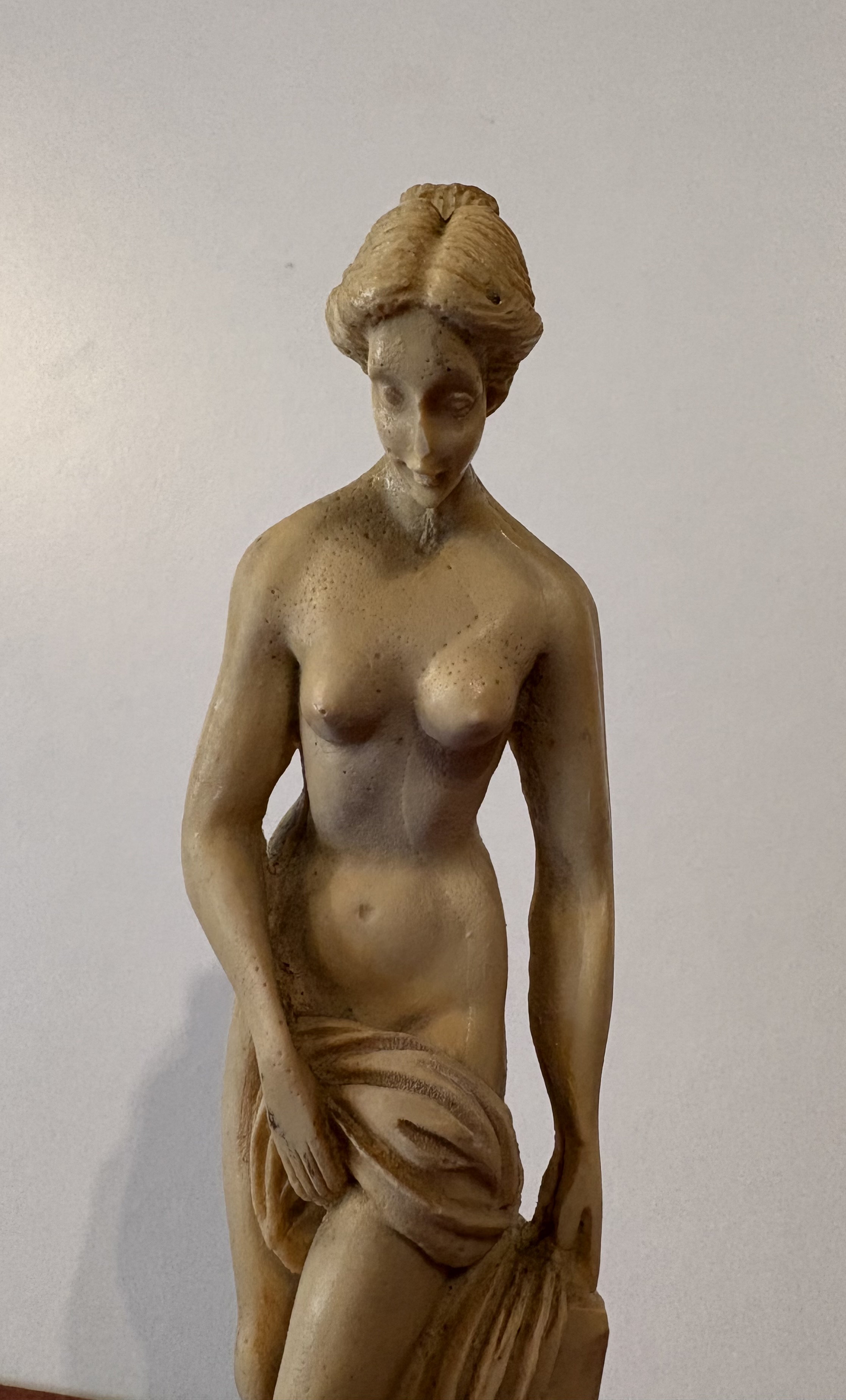 Een klassieke beeld van een naakte vrouw – foto 4 – kavel bij GSD Auctions, Zoeterwoude