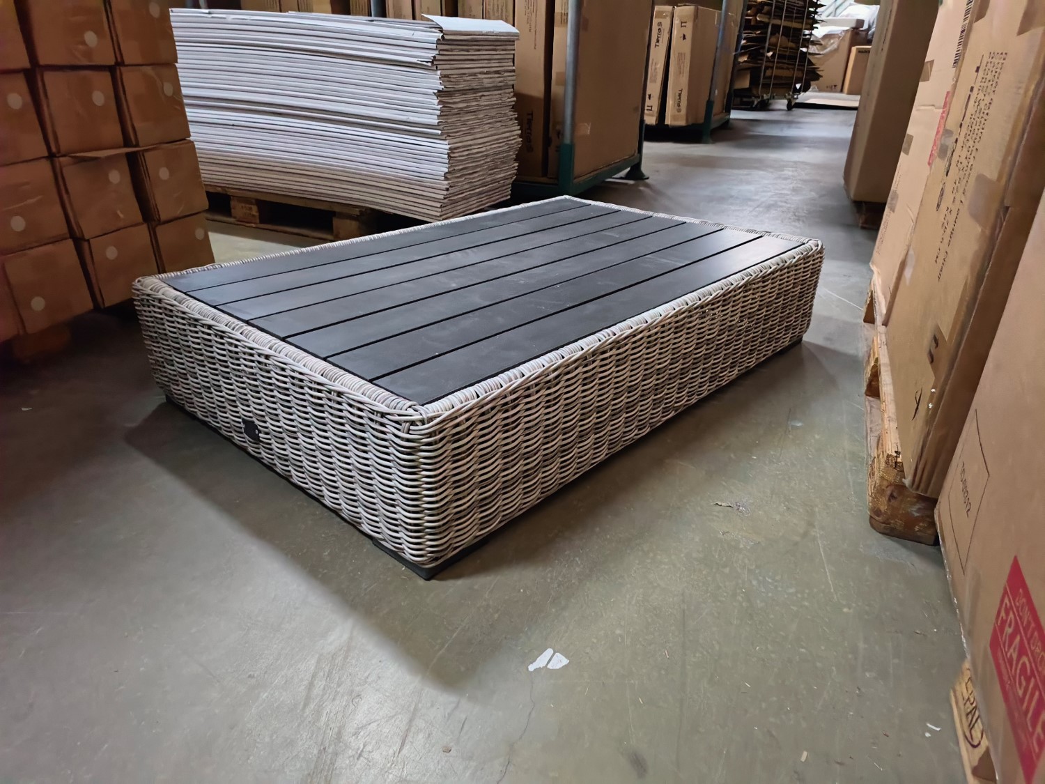 Beach7 salontafel Mundo laguna 140x80 – foto 3 – kavel bij GSD Auctions, Zoeterwoude