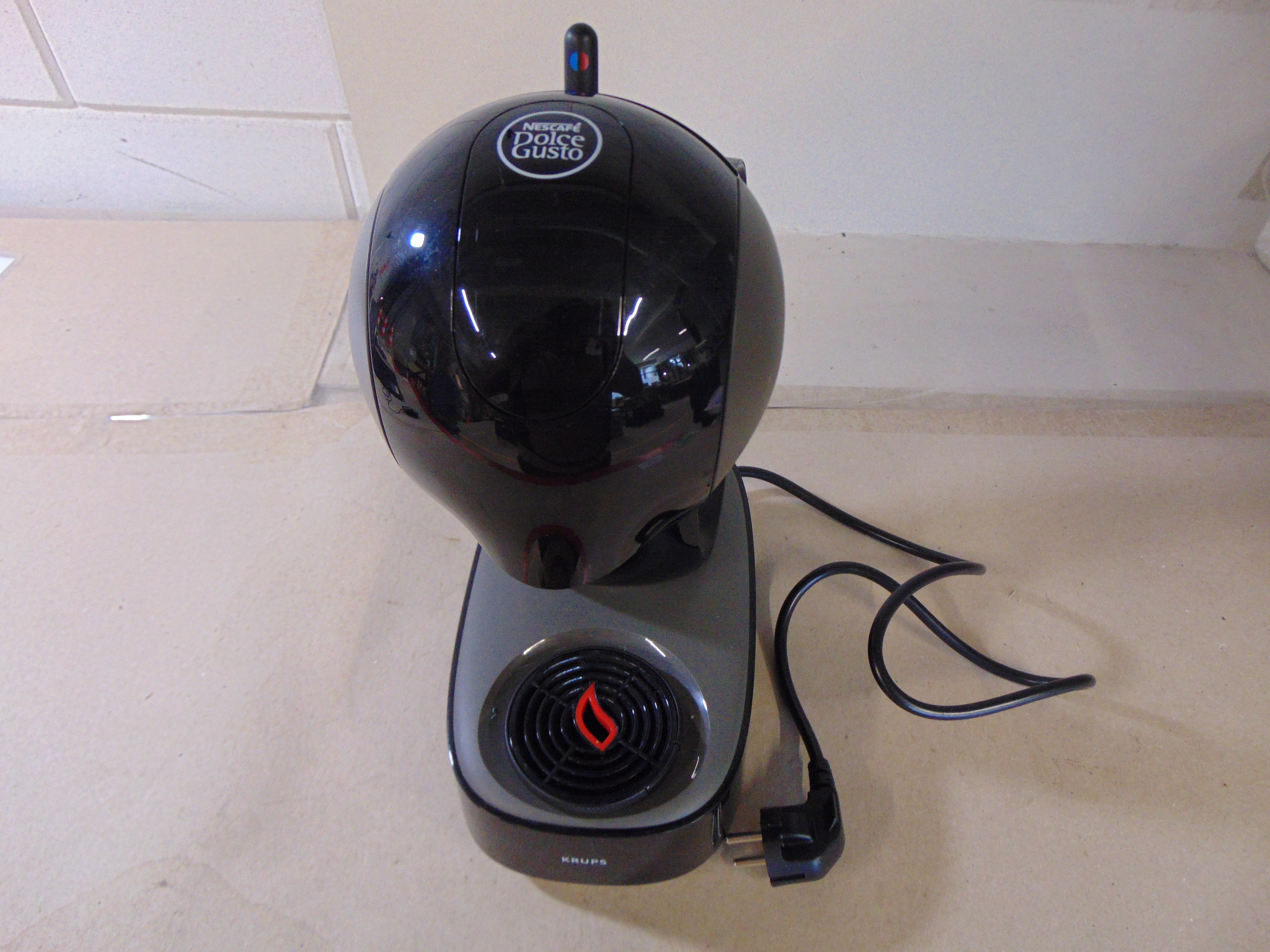 Krups Infinissima Touch KP2708 Dolce Gusto Koffiemachine – foto 2 – kavel bij GSD Auctions, Zoeterwoude