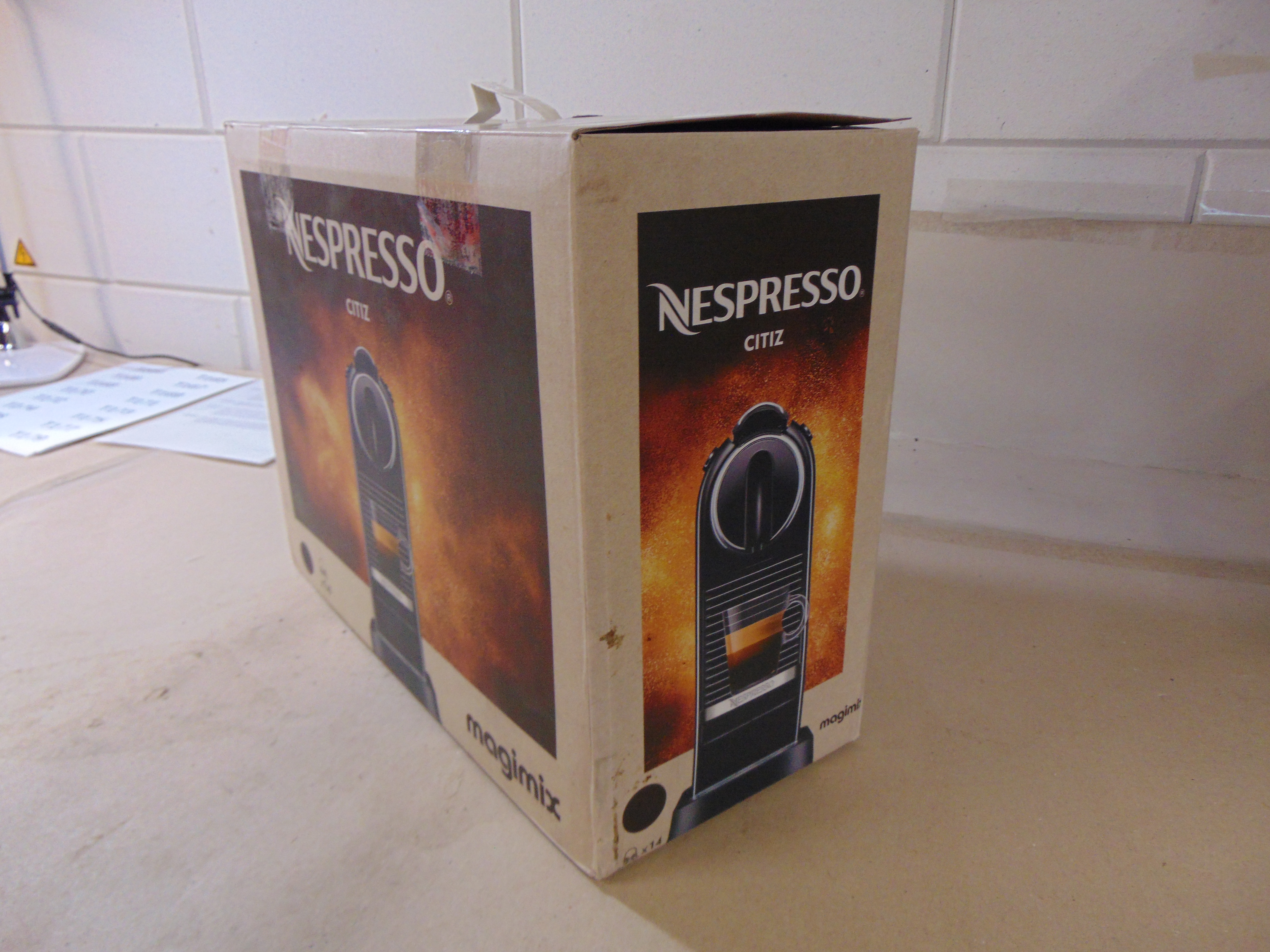 Magimix Citiz Black 11315B Nespressomachine – foto 4 – kavel bij GSD Auctions, Zoeterwoude