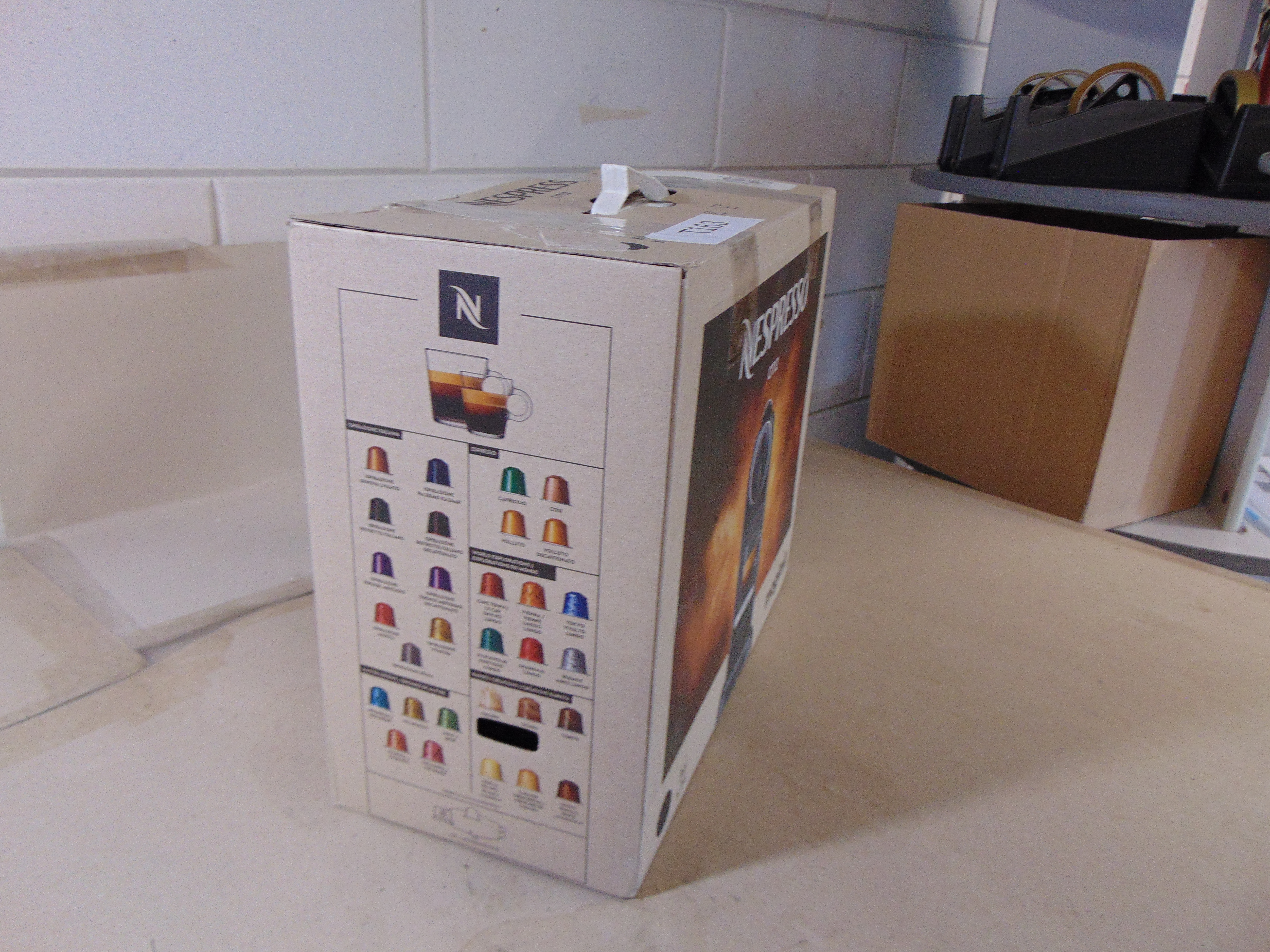Magimix Citiz Black 11315B Nespressomachine – foto 6 – kavel bij GSD Auctions, Zoeterwoude