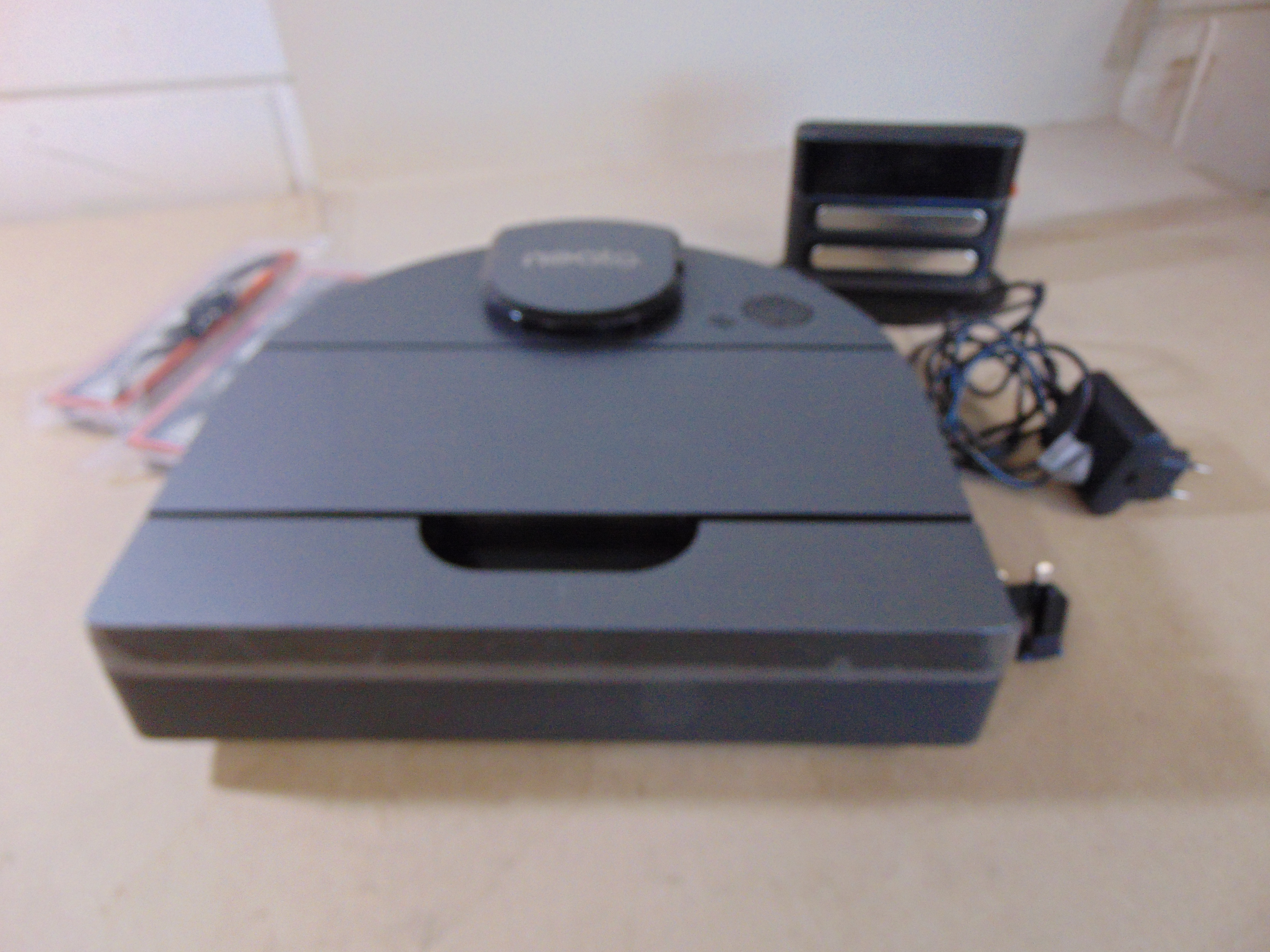 Neato D10 Intelligente Robotstofzuiger – foto 3 – kavel bij GSD Auctions, Zoeterwoude