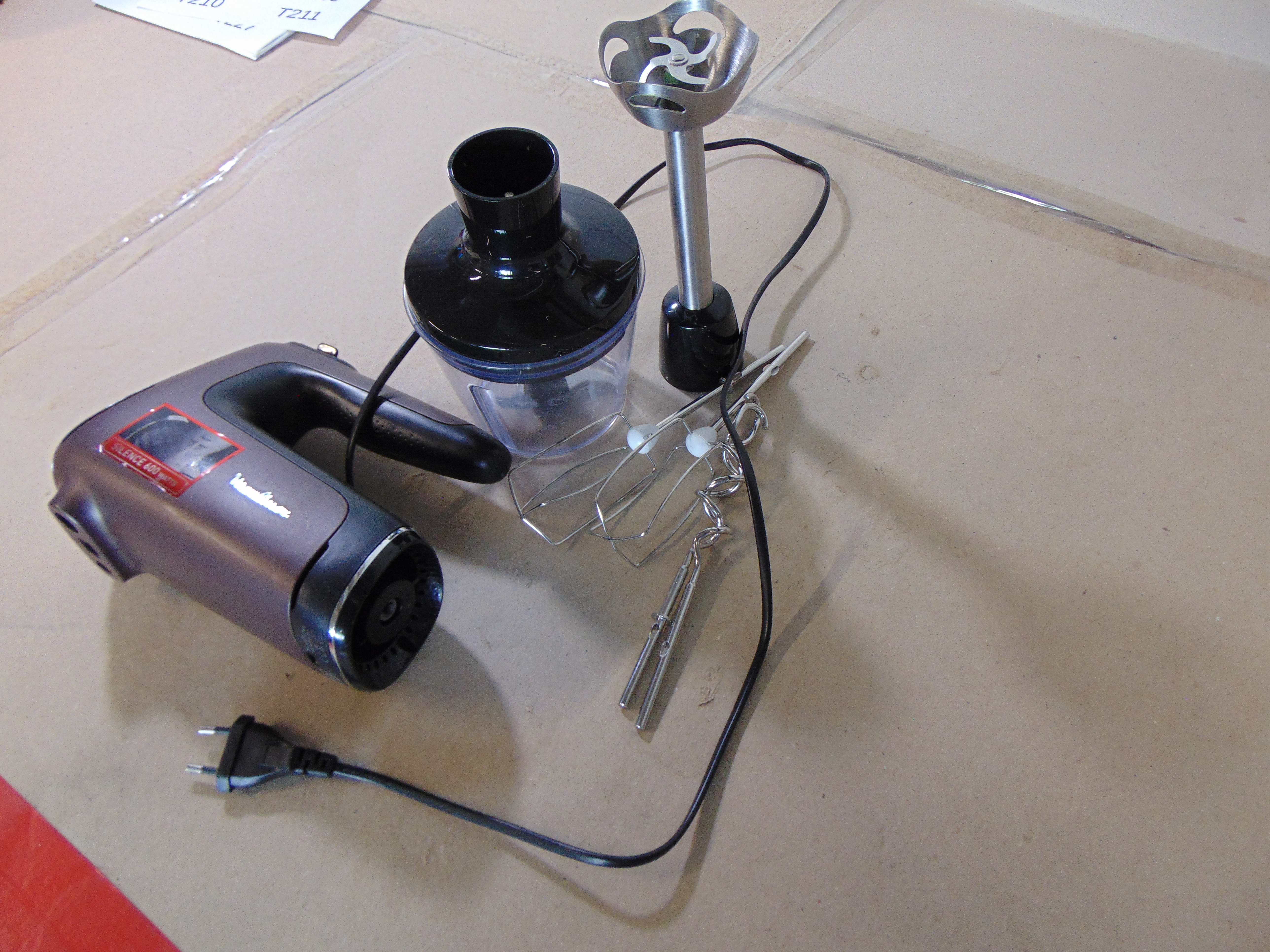 Moulinex Powermix Silence HM653910 600W Handmixer – foto 3 – kavel bij GSD Auctions, Zoeterwoude