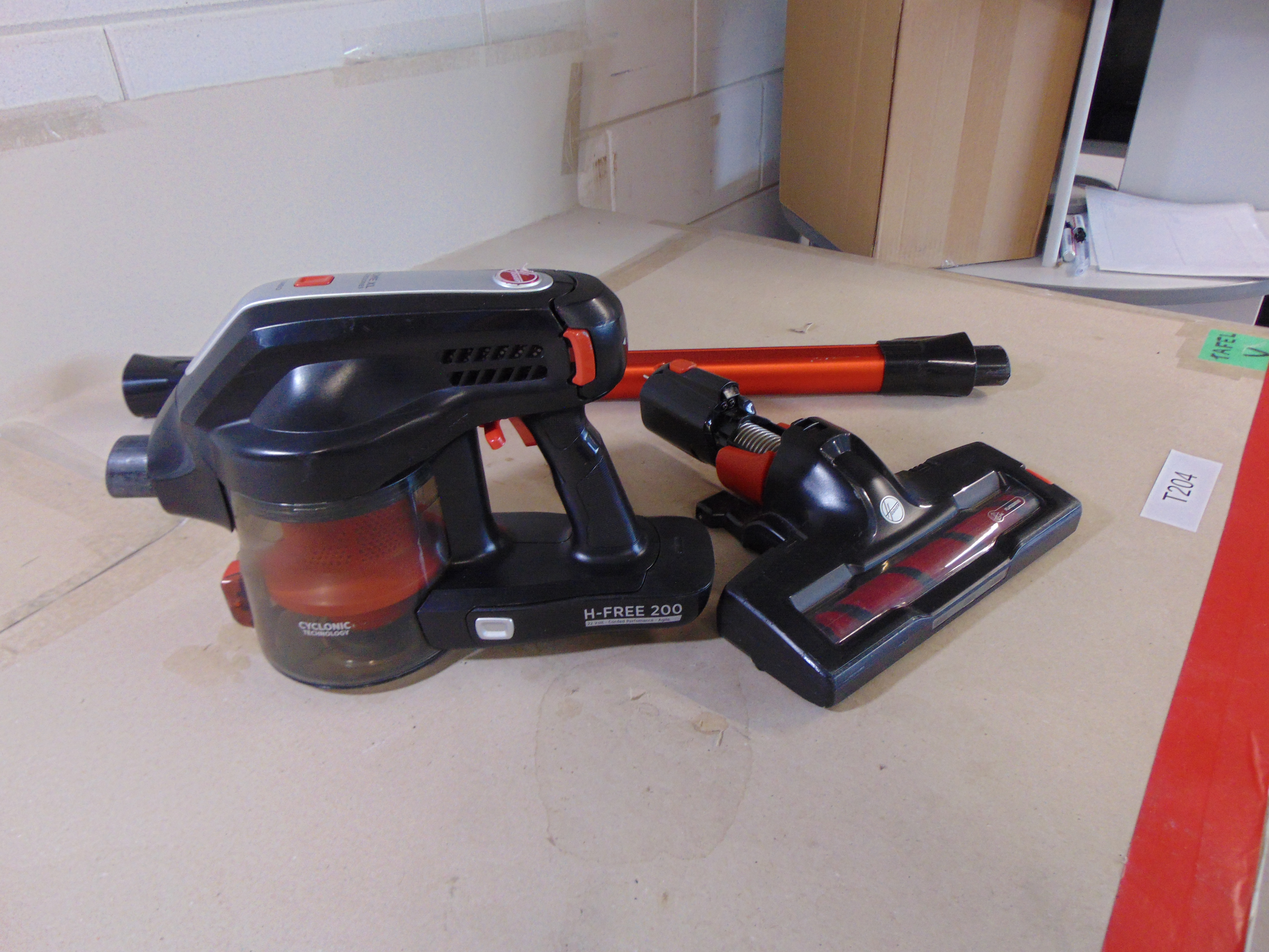 Hoover H-FREE 200 HF222AXL Steelstofzuiger – foto 3 – kavel bij GSD Auctions, Zoeterwoude