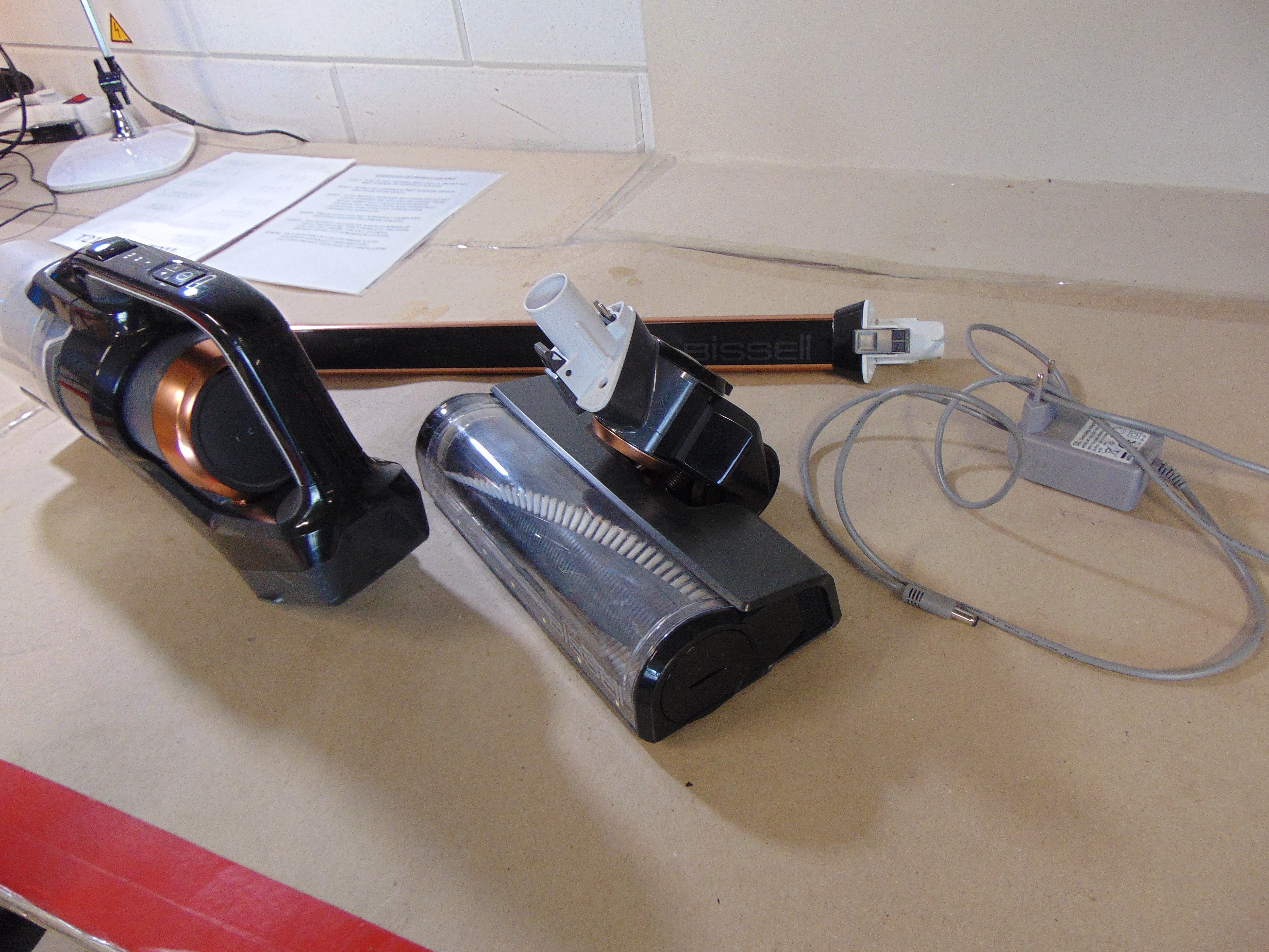 Bissell Icon Advanced 2602C Steelstofzuiger – foto 3 – kavel bij GSD Auctions, Zoeterwoude