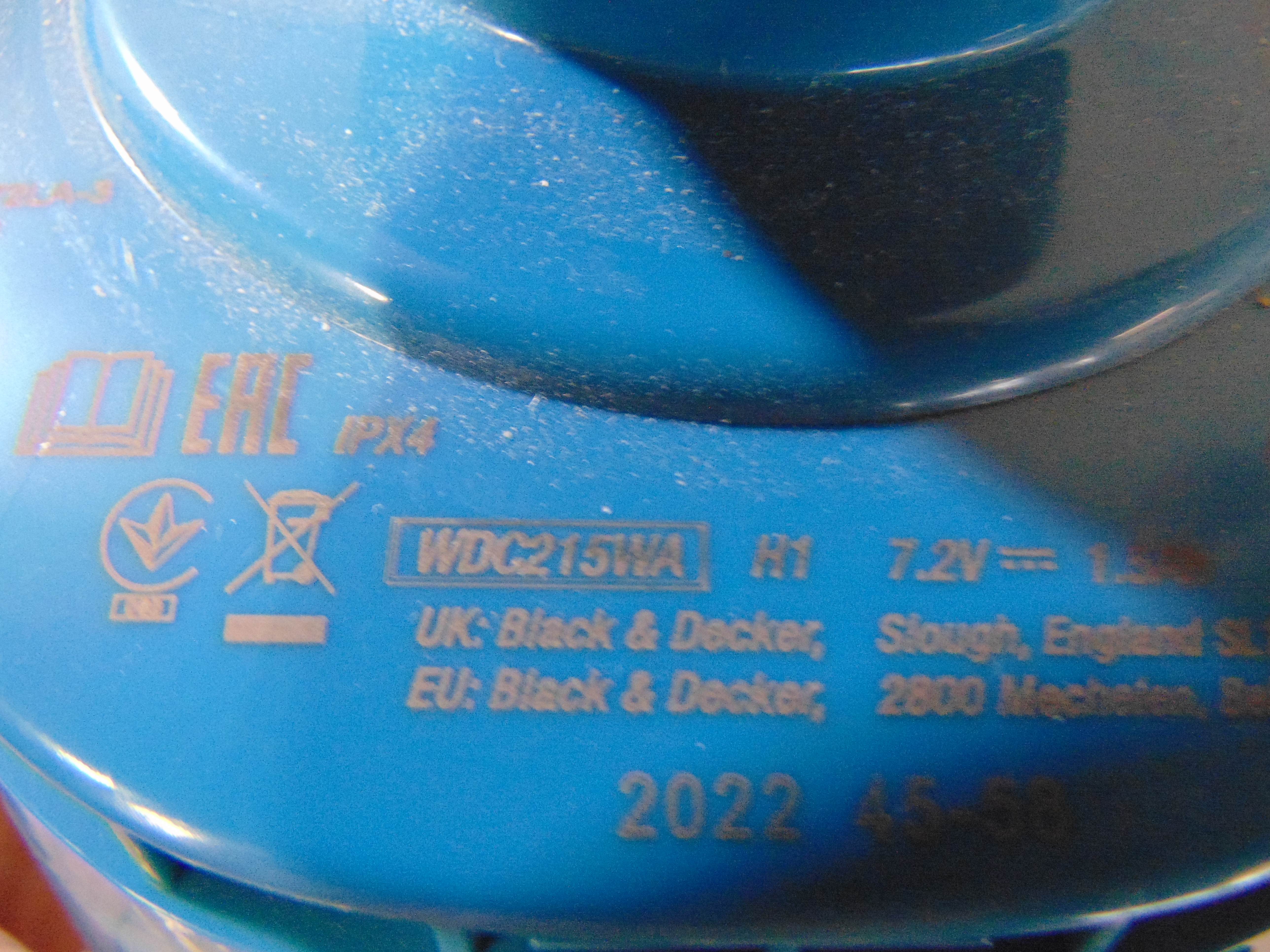 Black&Decker WDC215WA Kruimeldief – foto 4 – kavel bij GSD Auctions, Zoeterwoude