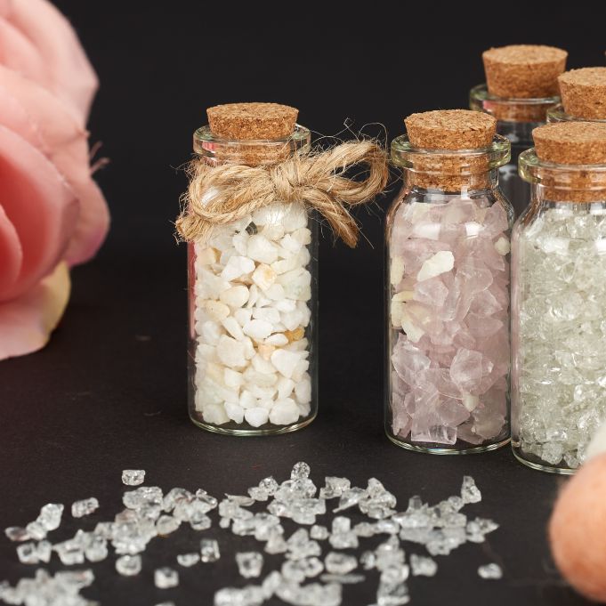 Mini glazen flesjes met kurk 60 stuks(319) – foto 3 – kavel bij GSD Auctions, Zoeterwoude