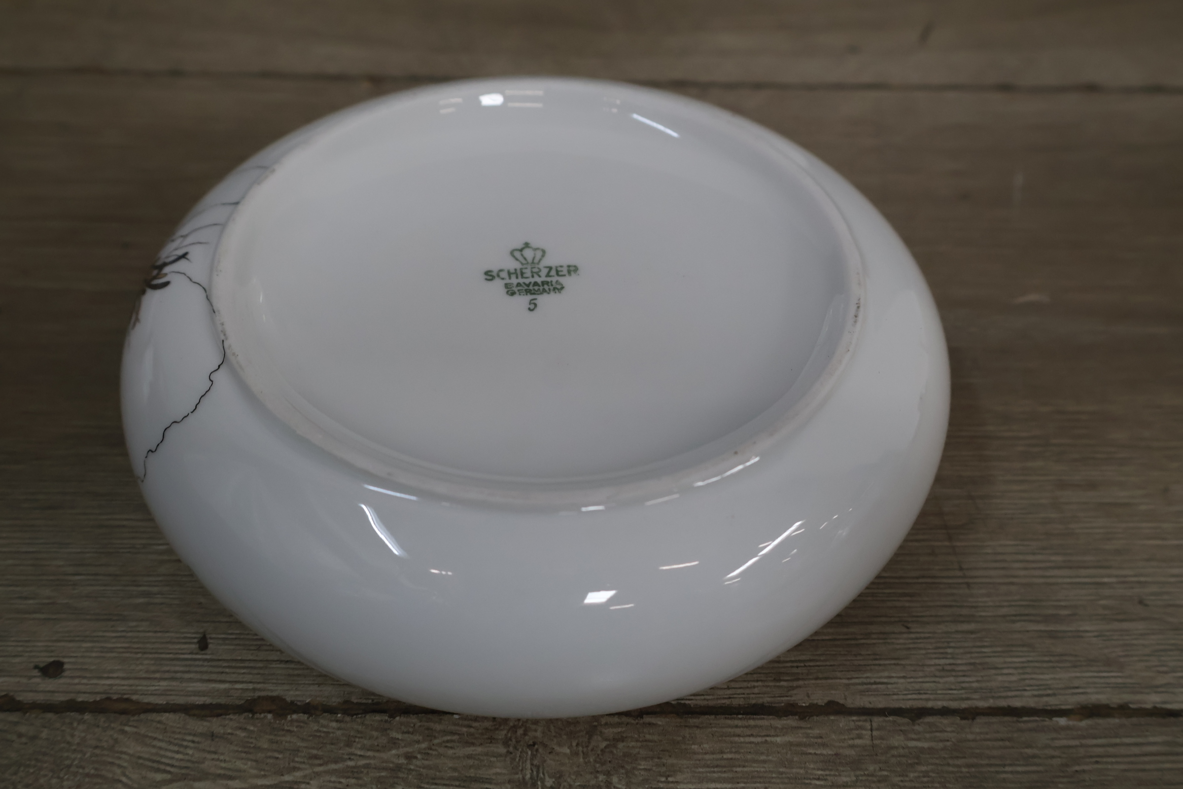 Set van 3 wit porselein met bloemmotief van Scherzer – foto 7 – kavel bij GSD Auctions, Zoeterwoude