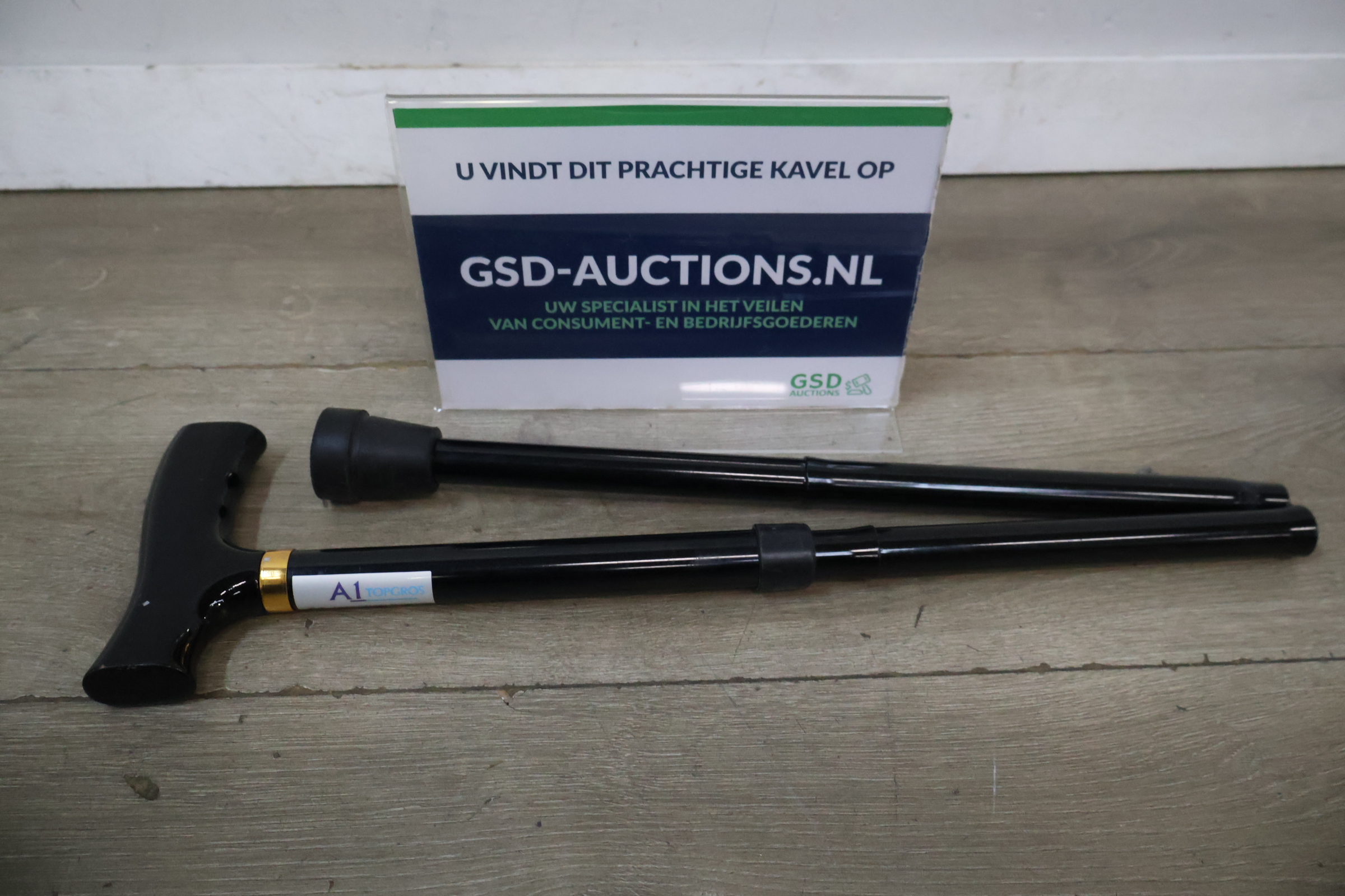 Opvouwbare wandelstok van A1 Topcros – foto 2 – kavel bij GSD Auctions, Zoeterwoude