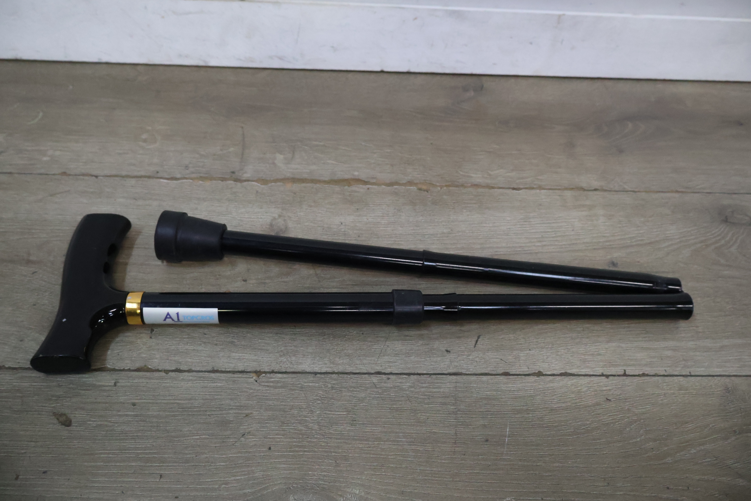 Opvouwbare wandelstok van A1 Topcros – foto 4 – kavel bij GSD Auctions, Zoeterwoude