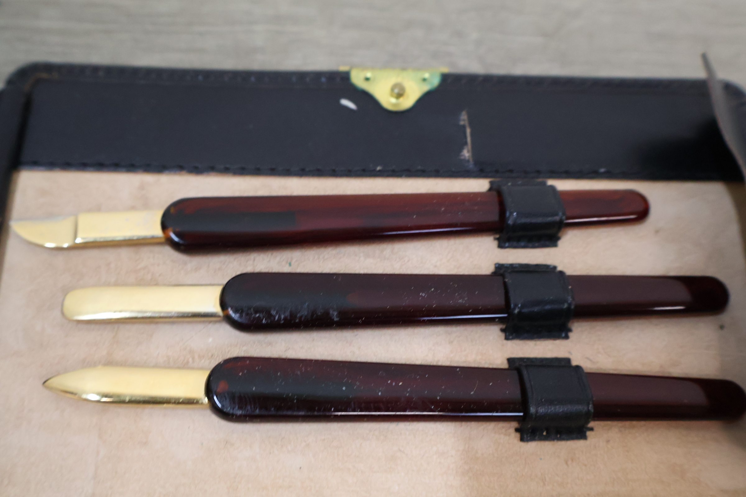 Manicure set – foto 6 – kavel bij GSD Auctions, Zoeterwoude