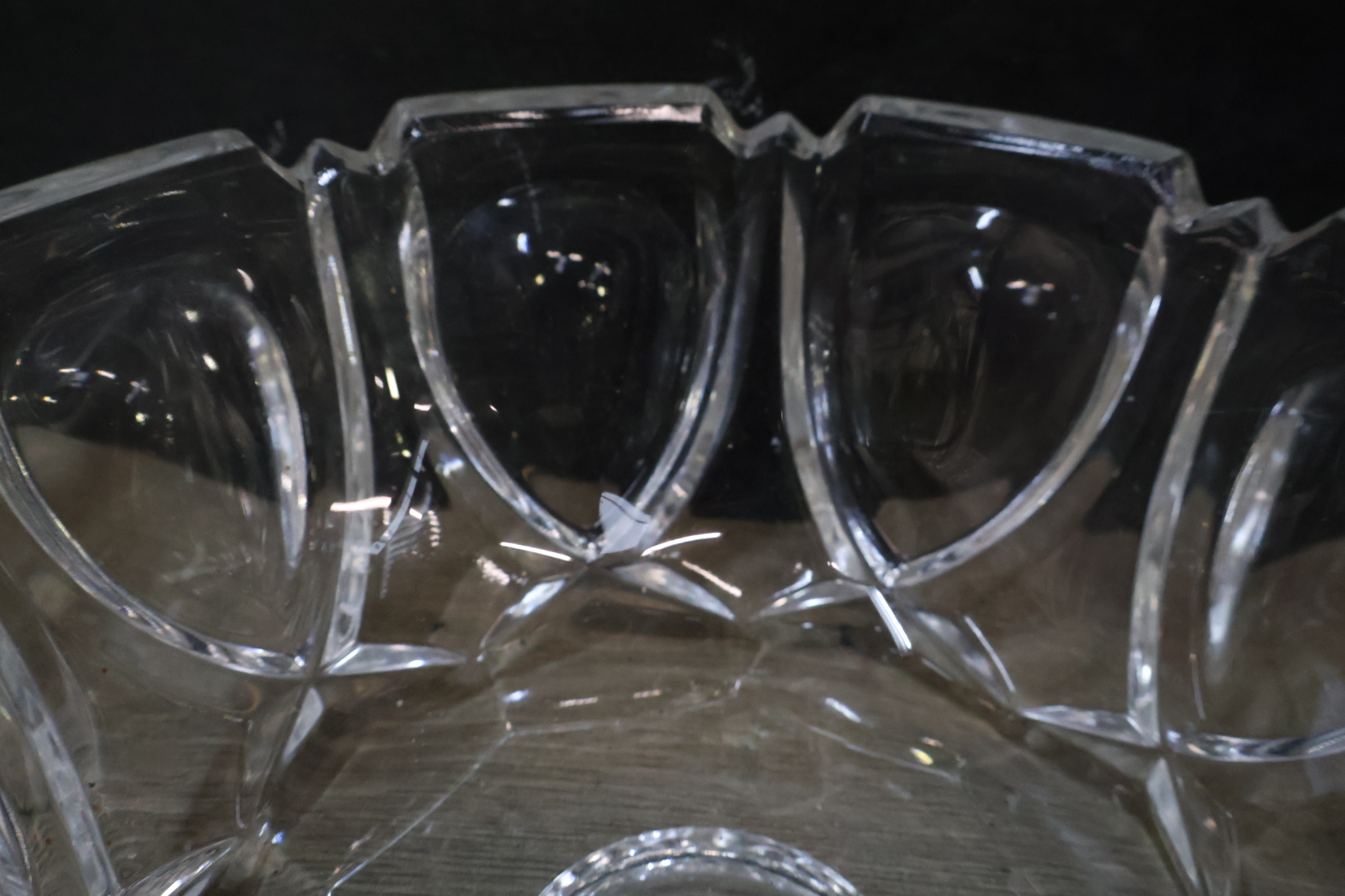 Diverse Glazen Schalen – foto 9 – kavel bij GSD Auctions, Zoeterwoude