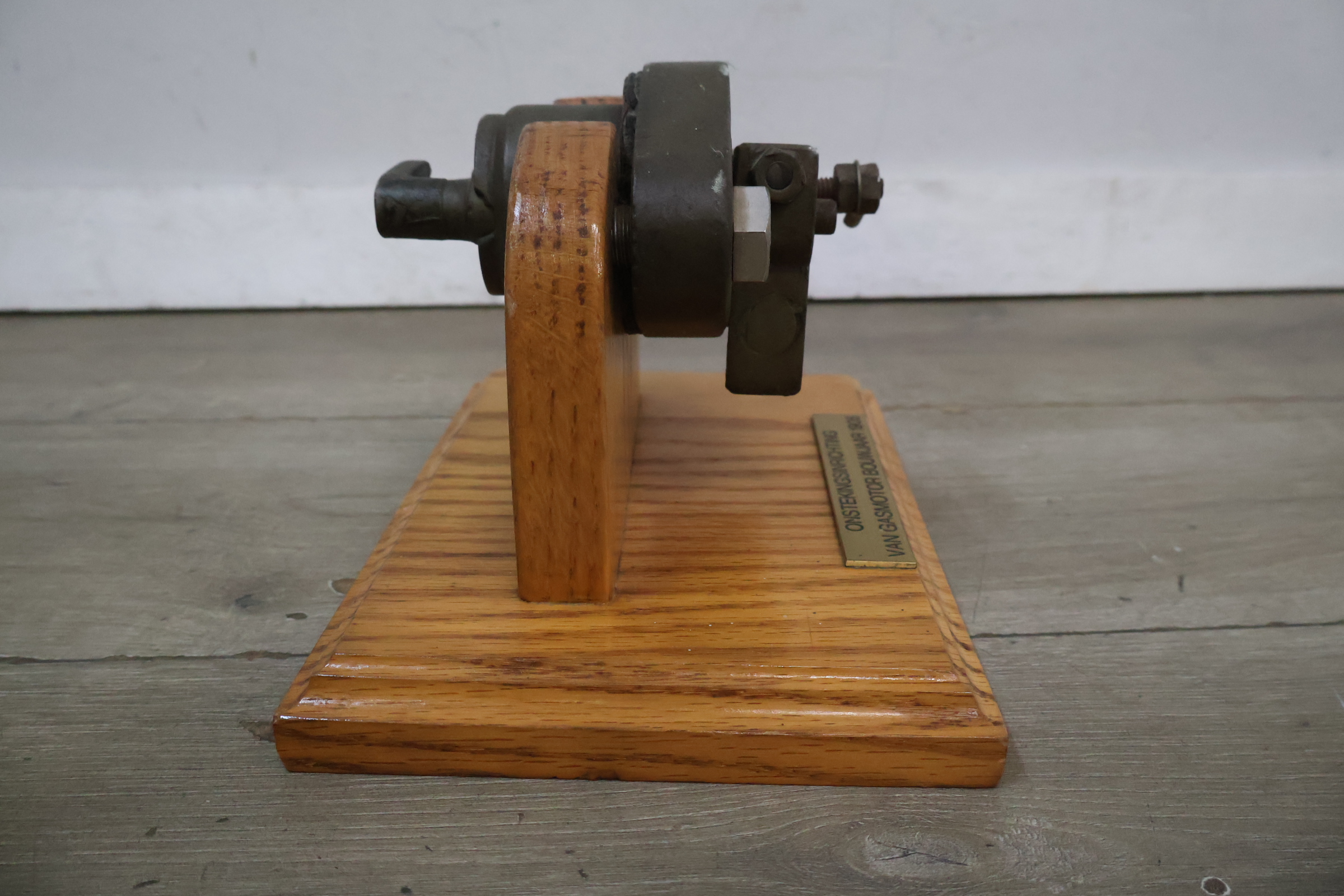 Ontstekingsinrichting gasmotor bouwjaar 1905 – foto 5 – kavel bij GSD Auctions, Zoeterwoude