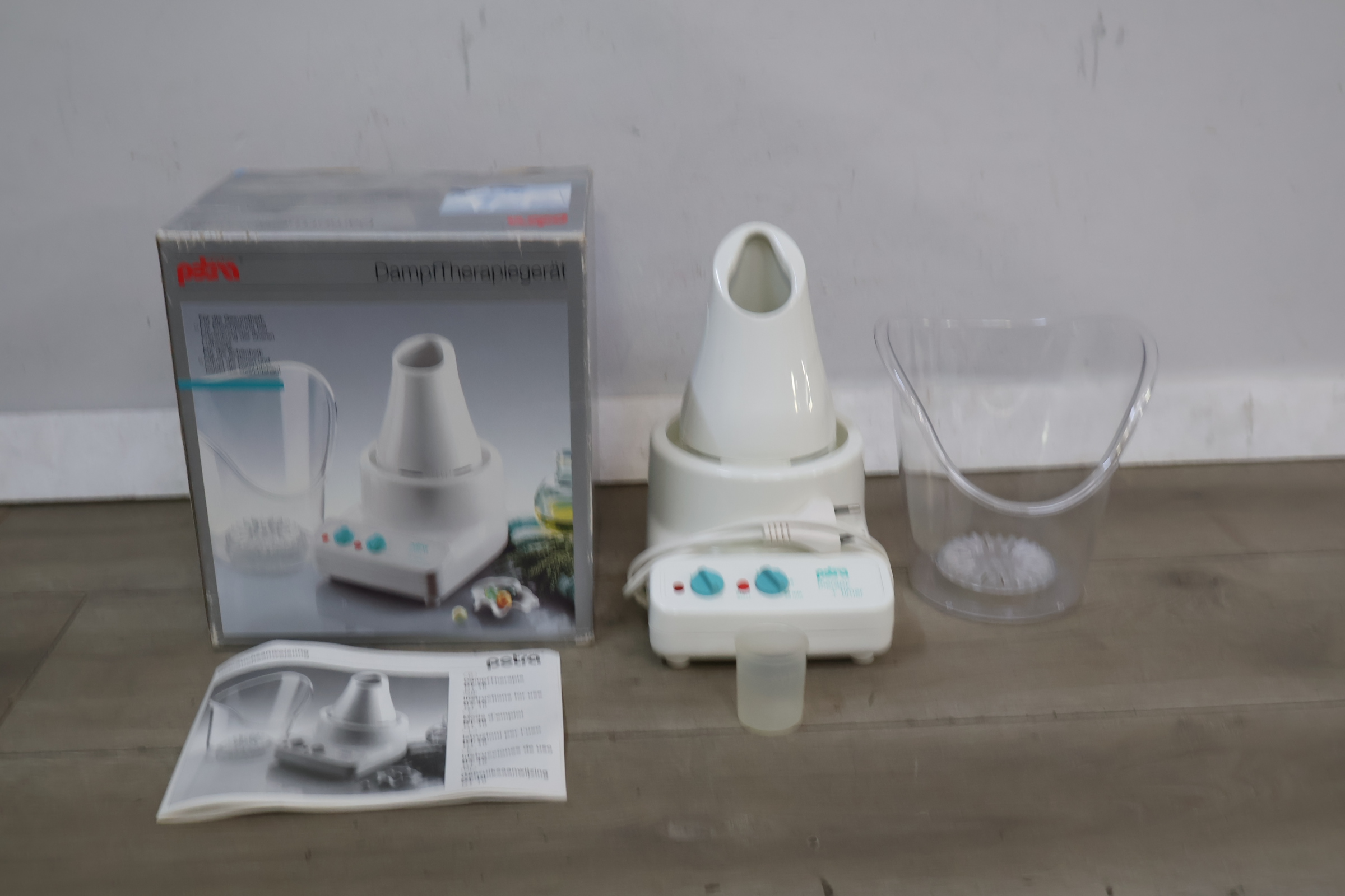 Petra Electric Dampftherapiegerät stoombadapparaat – foto 3 – kavel bij GSD Auctions, Zoeterwoude