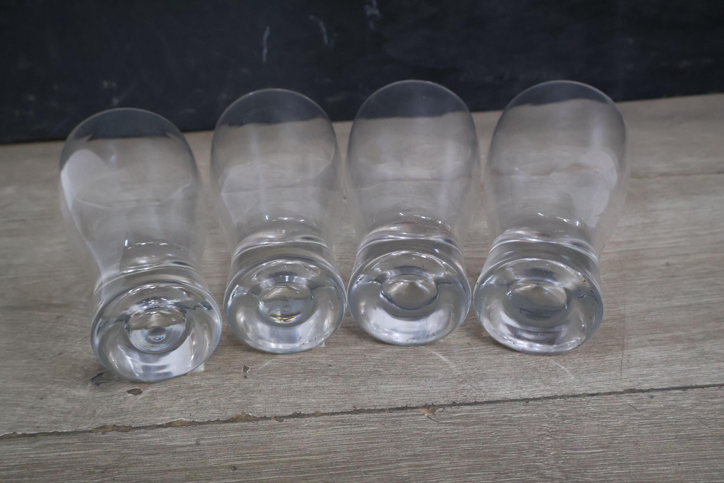 Set van 4 glazen met karaf – foto 10 – kavel bij GSD Auctions, Zoeterwoude