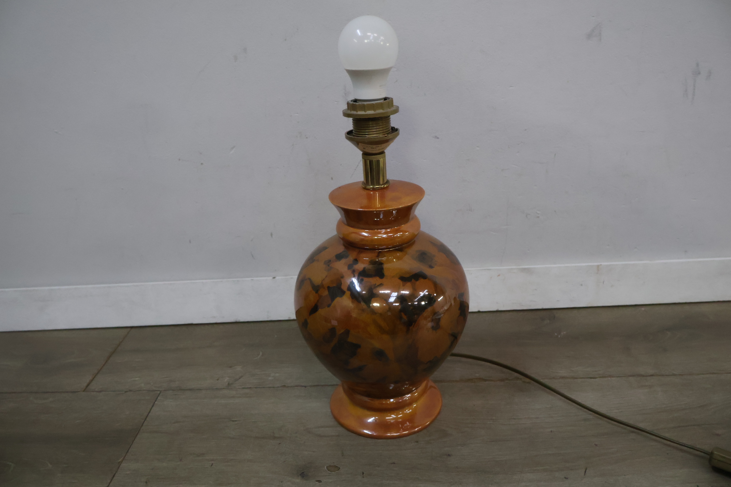 Vintage keramische tafellamp – foto 3 – kavel bij GSD Auctions, Zoeterwoude