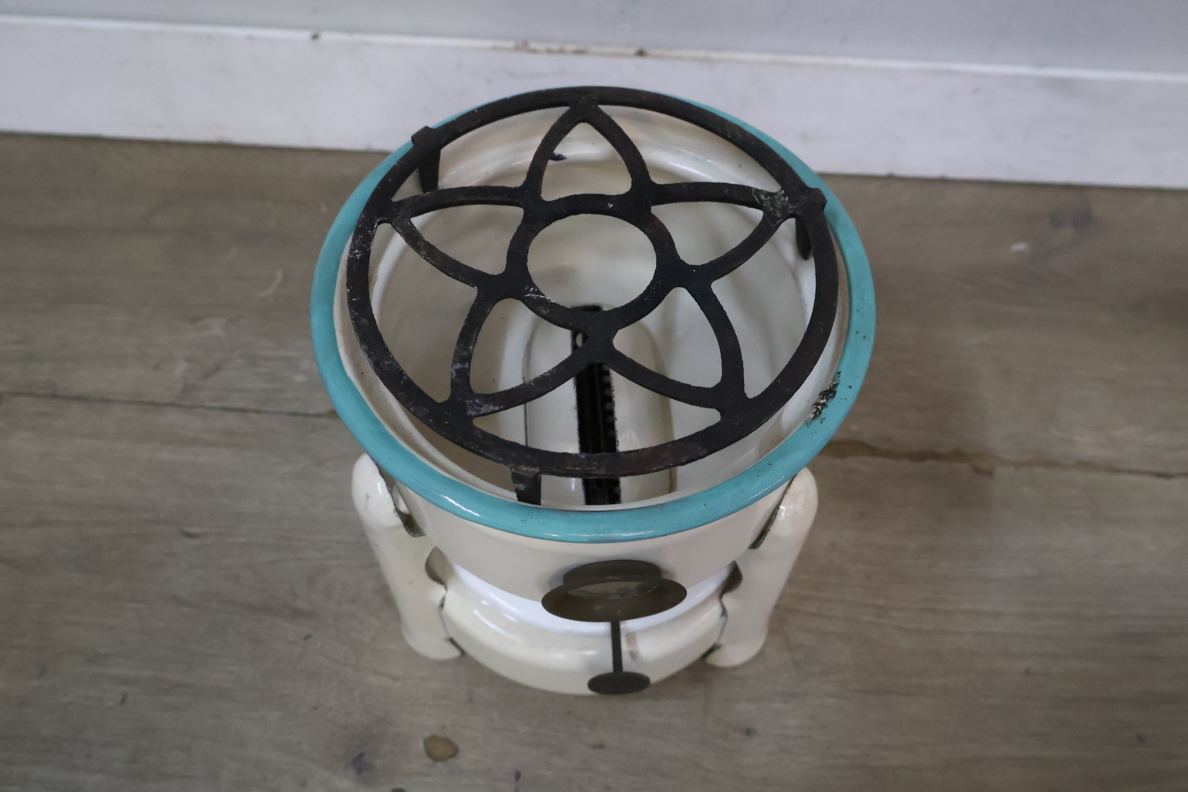 Vintage petroleumstel – foto 7 – kavel bij GSD Auctions, Zoeterwoude