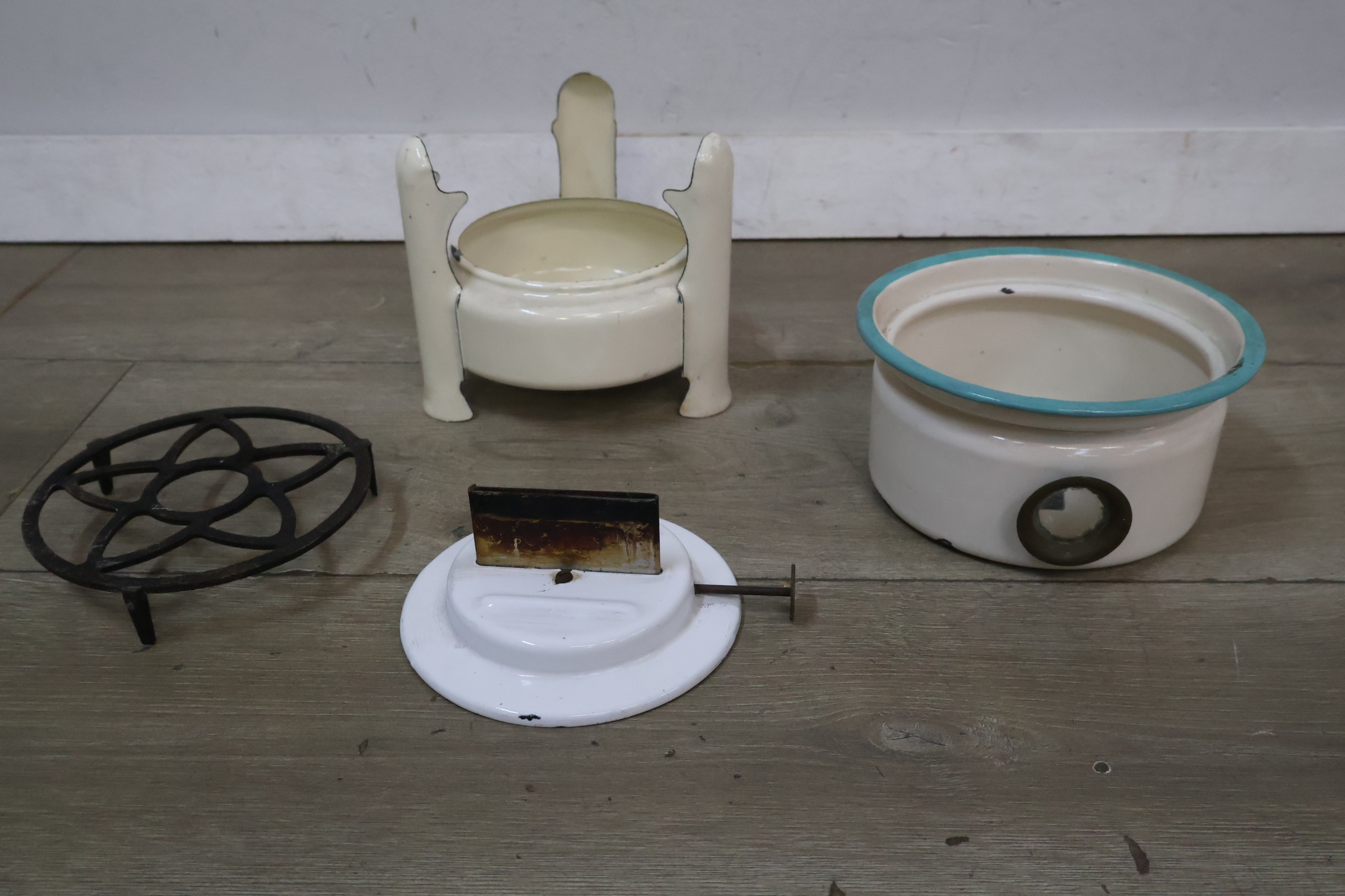 Vintage petroleumstel – foto 8 – kavel bij GSD Auctions, Zoeterwoude