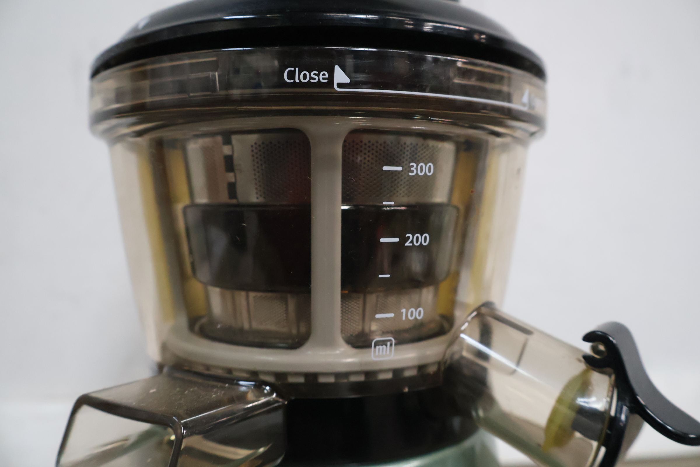 Versapers Slowjuicer sapcentrifuge – foto 7 – kavel bij GSD Auctions, Zoeterwoude