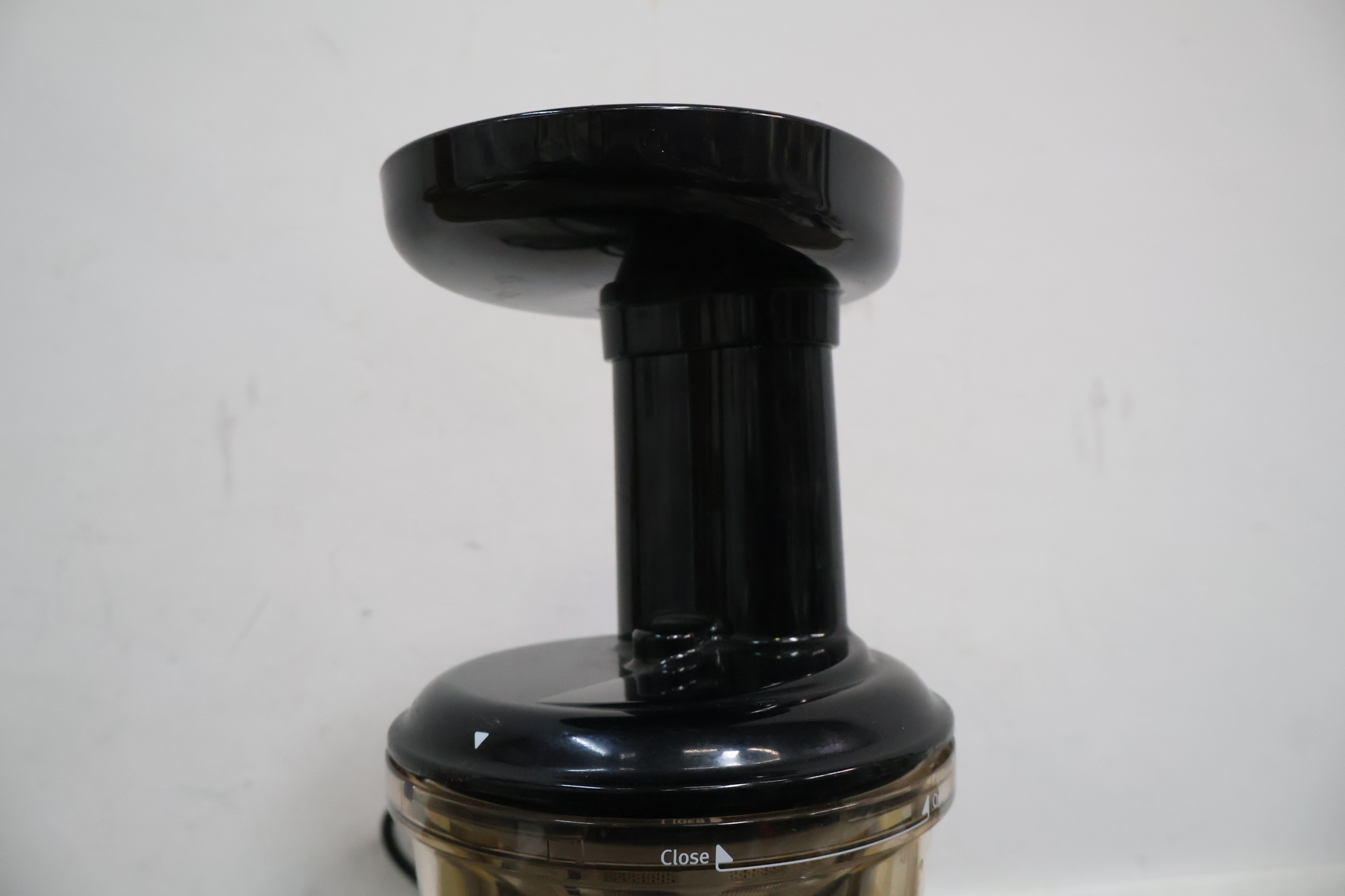 Versapers Slowjuicer sapcentrifuge – foto 8 – kavel bij GSD Auctions, Zoeterwoude