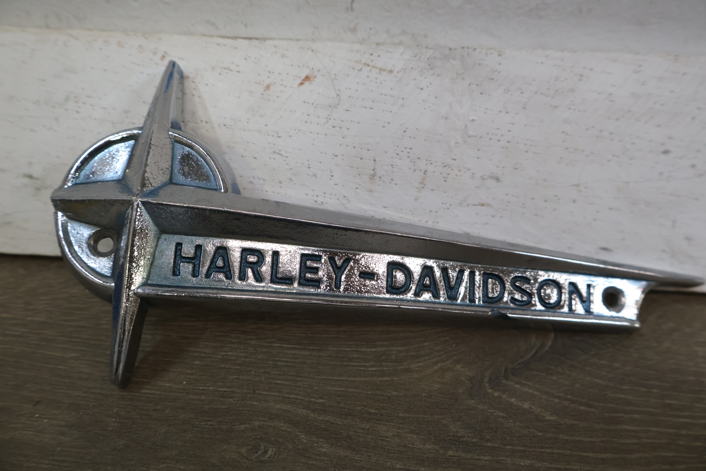 Harley-Davidson chromen motorembleem – foto 3 – kavel bij GSD Auctions, Zoeterwoude