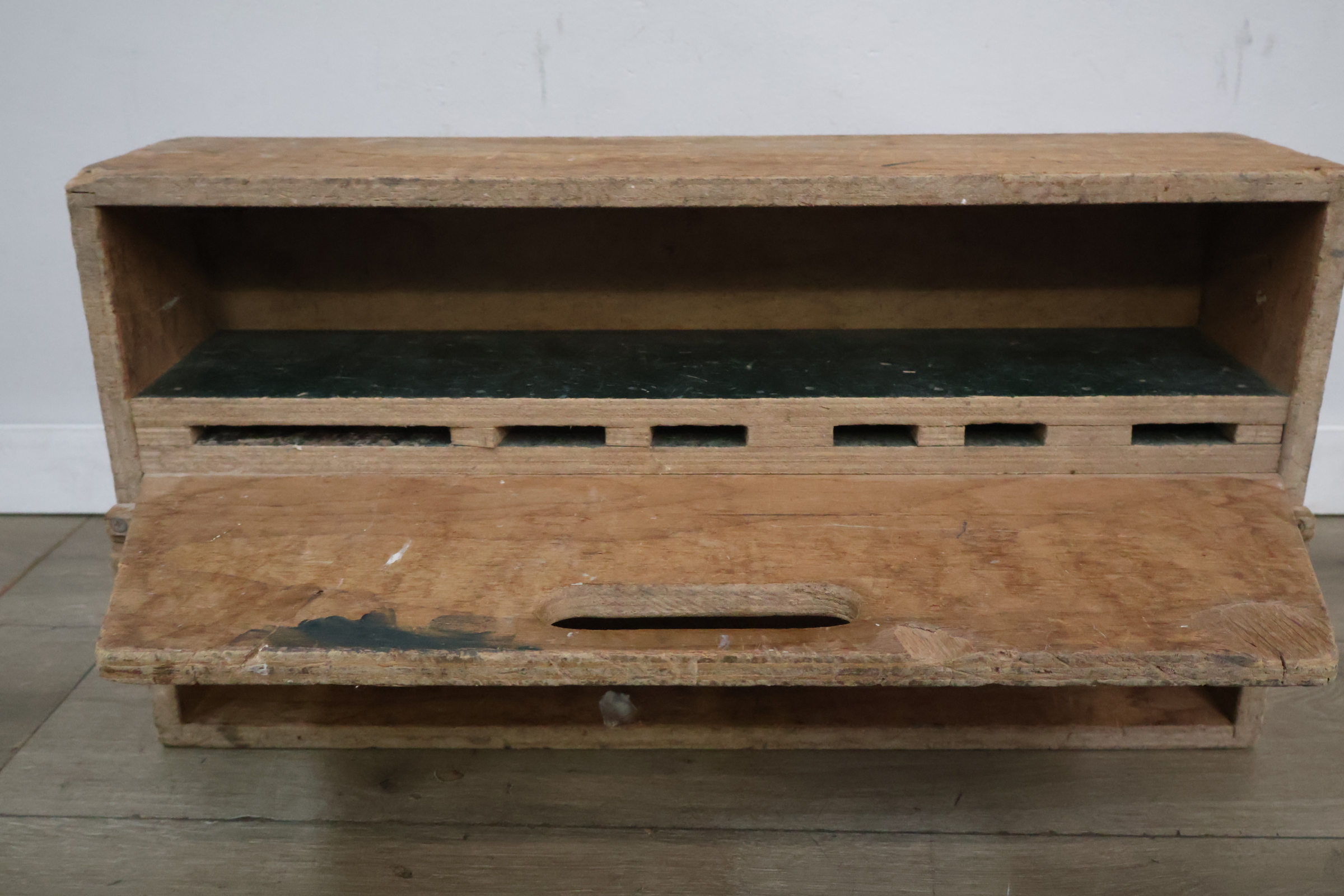 Vintage houten gereedschapskist – foto 9 – kavel bij GSD Auctions, Zoeterwoude