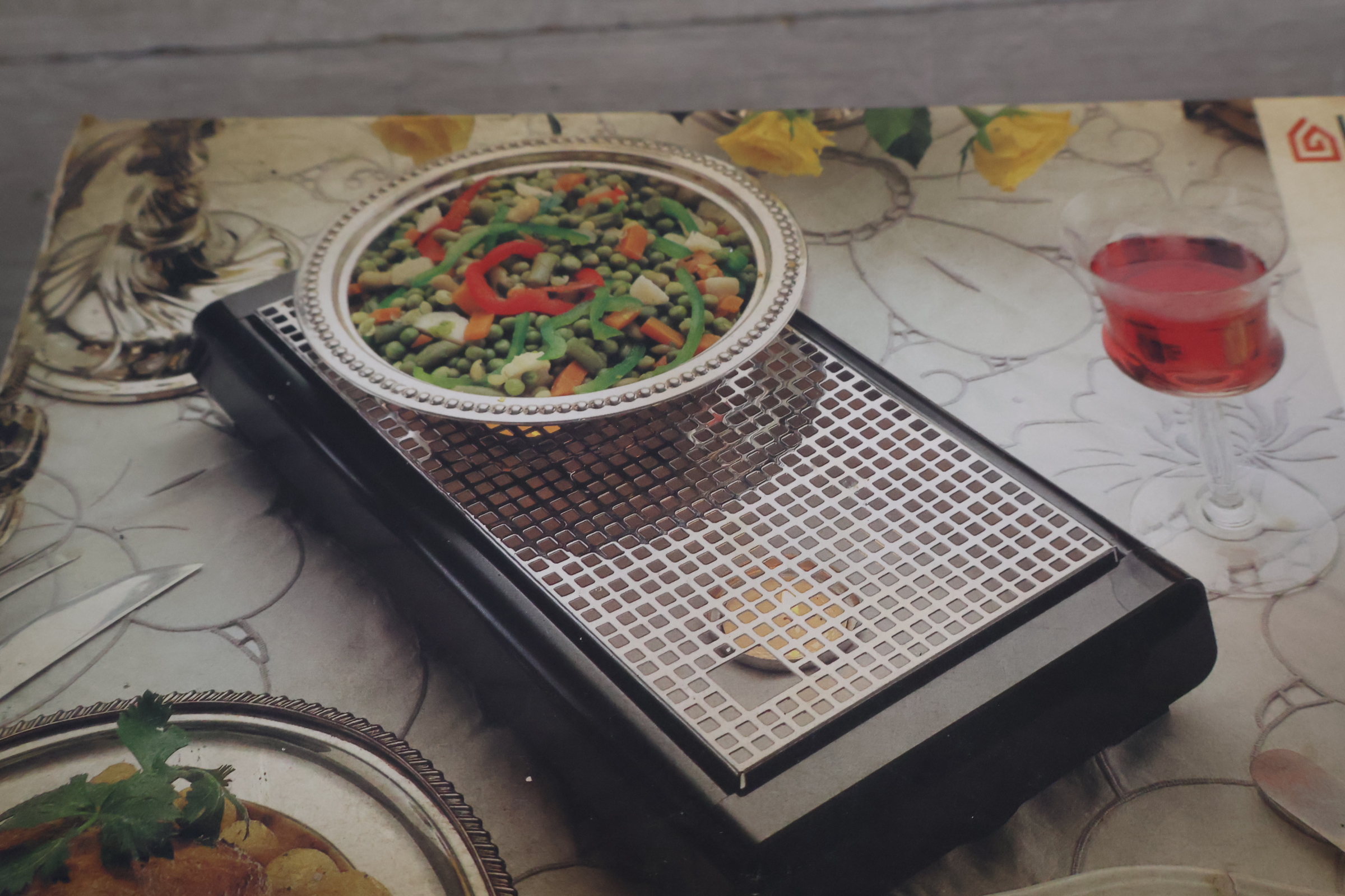 Brabantia schotelwarmer – foto 4 – kavel bij GSD Auctions, Zoeterwoude