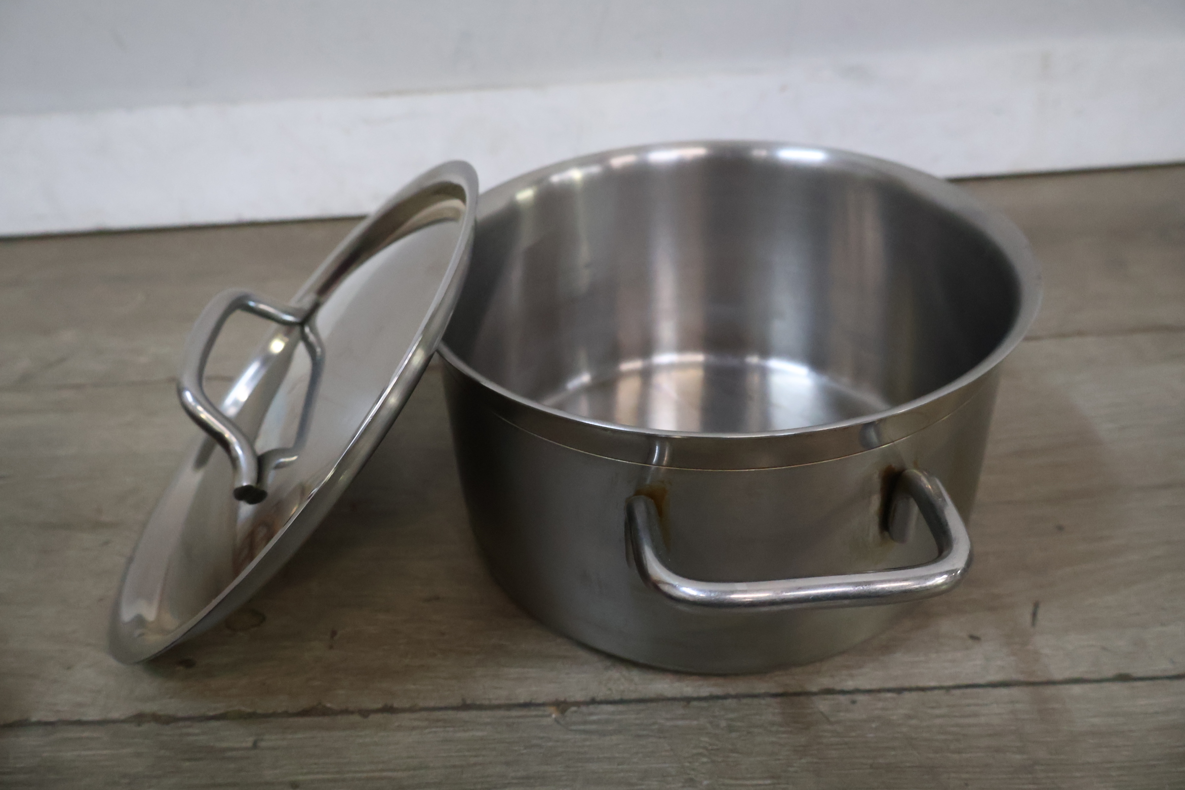 Set van drie BK kookpannen – foto 5 – kavel bij GSD Auctions, Zoeterwoude