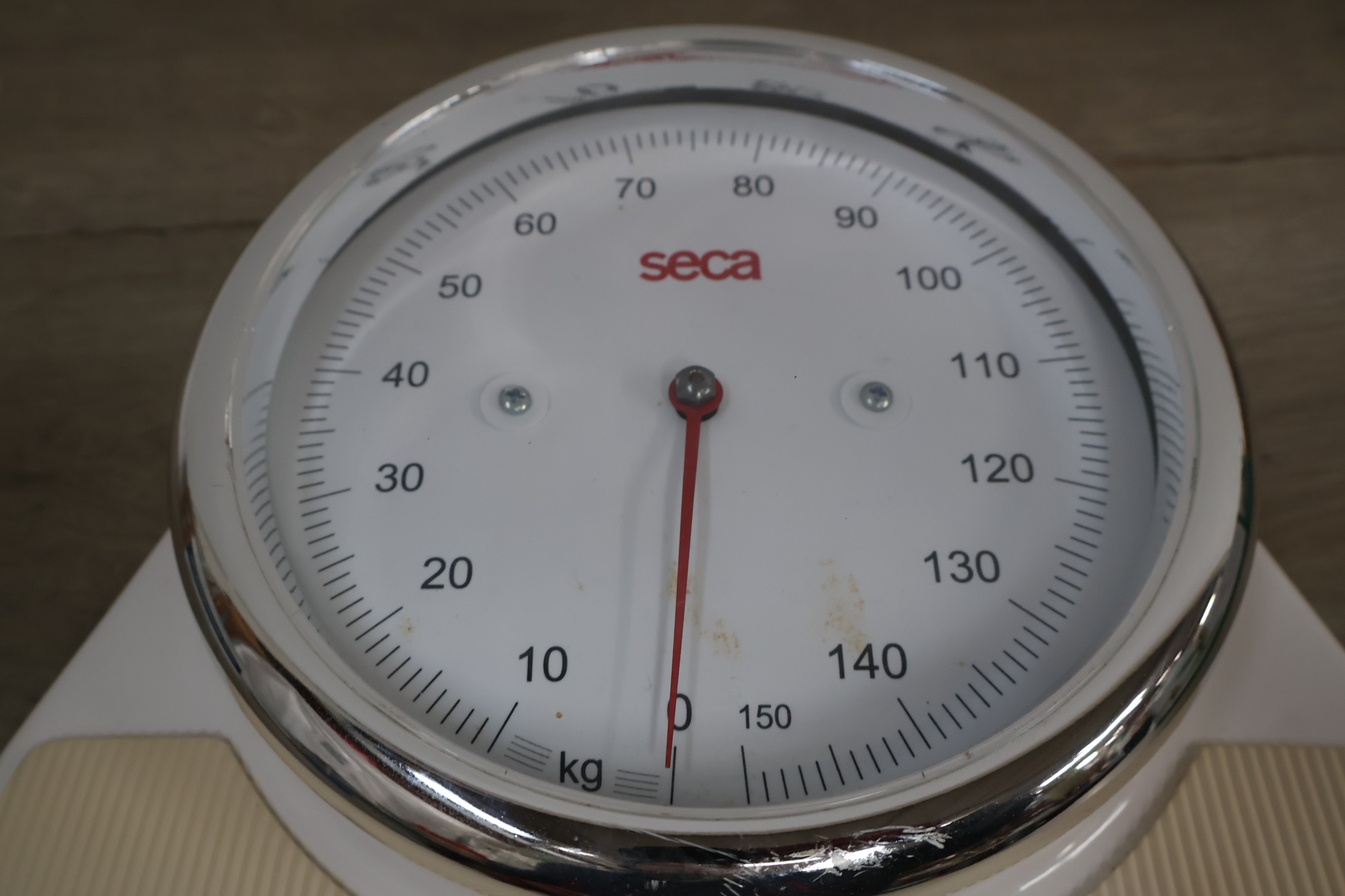 SECA personenweegschaal – foto 10 – kavel bij GSD Auctions, Zoeterwoude