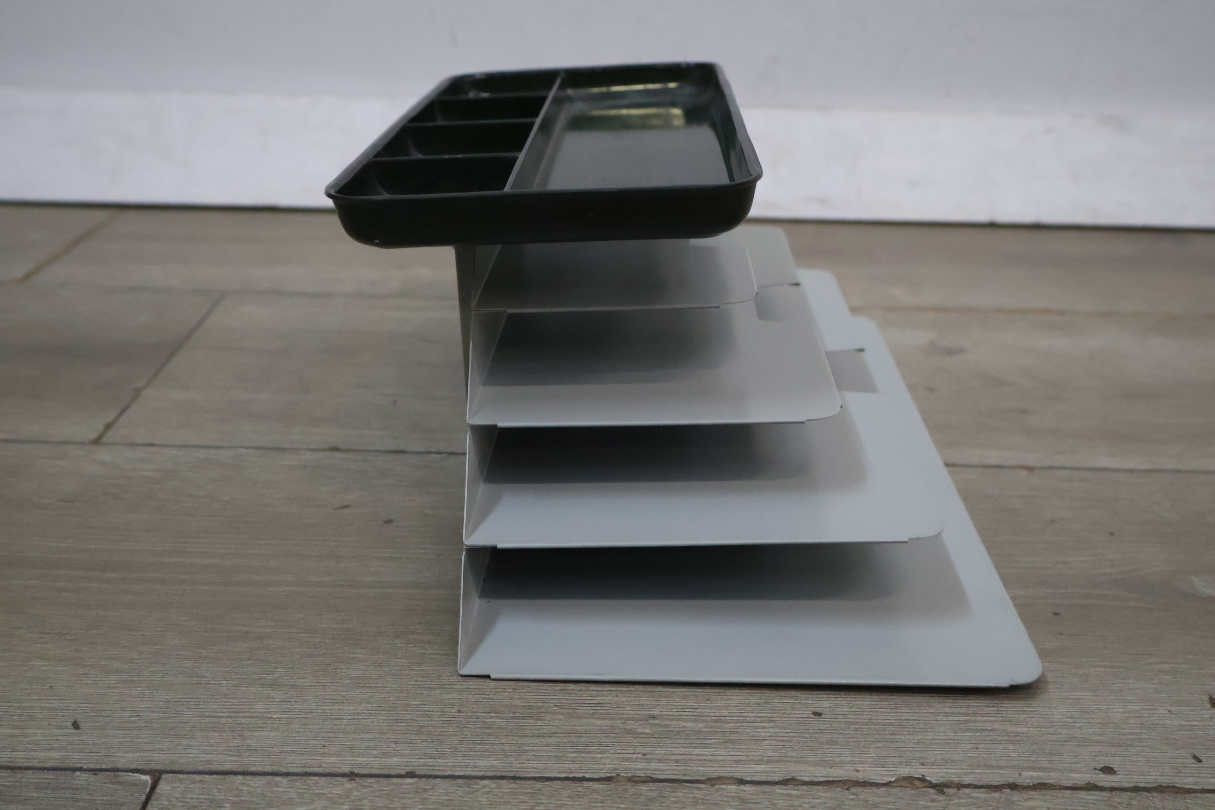Metalen organizer – foto 7 – kavel bij GSD Auctions, Zoeterwoude