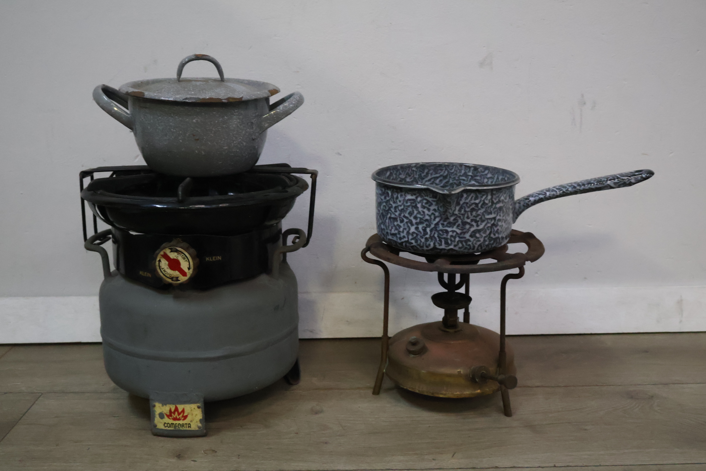 Vintage Petroleumstellen met Pannetjes – foto 3 – kavel bij GSD Auctions, Zoeterwoude