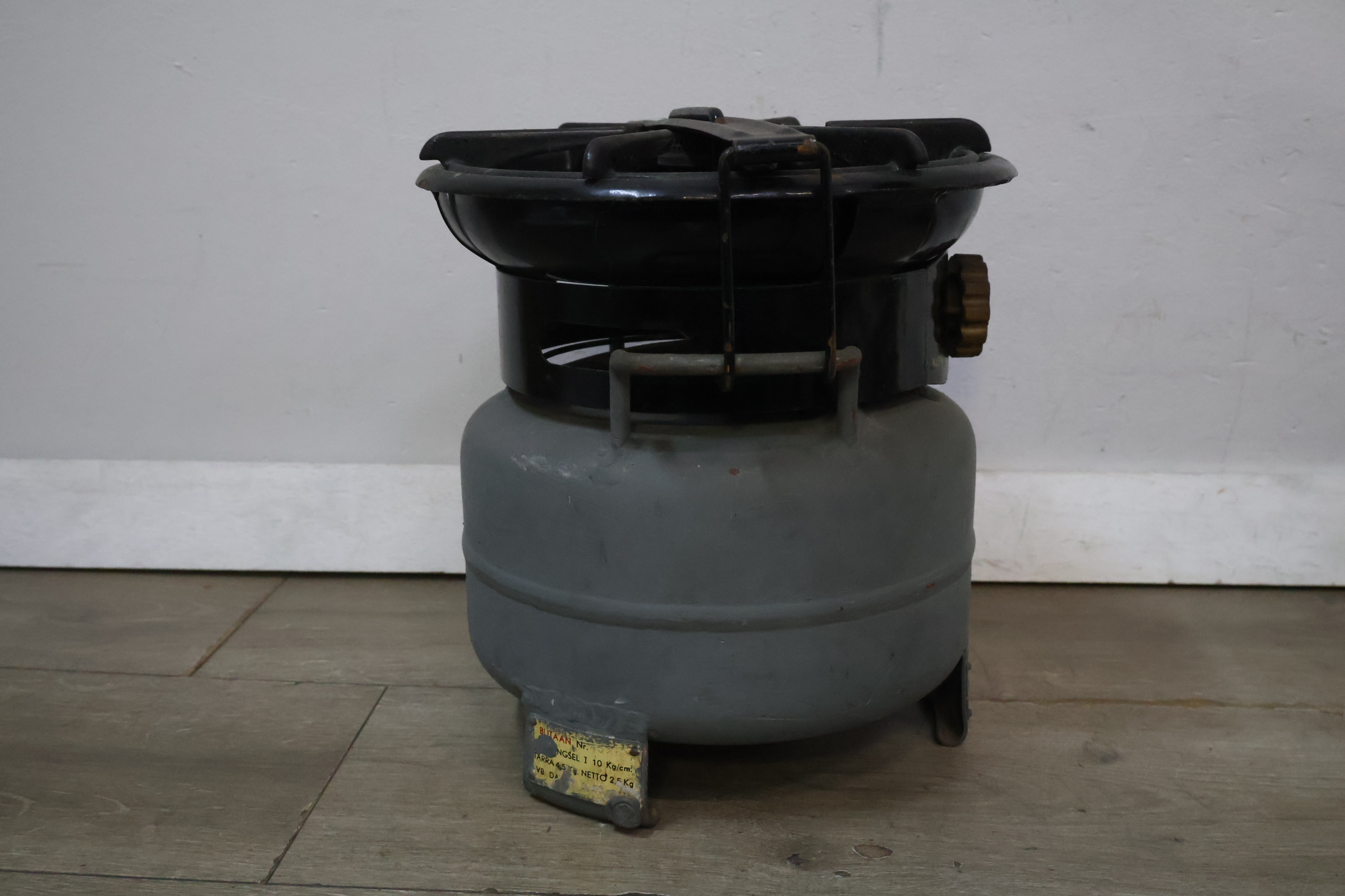 Vintage Petroleumstellen met Pannetjes – foto 10 – kavel bij GSD Auctions, Zoeterwoude