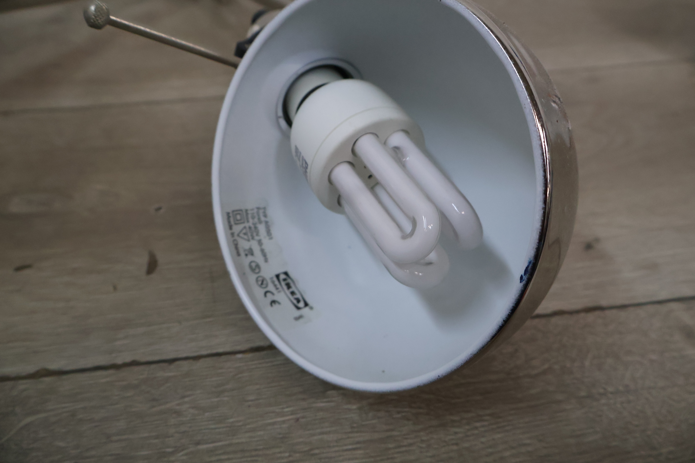 Ikea bureaulamp – foto 7 – kavel bij GSD Auctions, Zoeterwoude