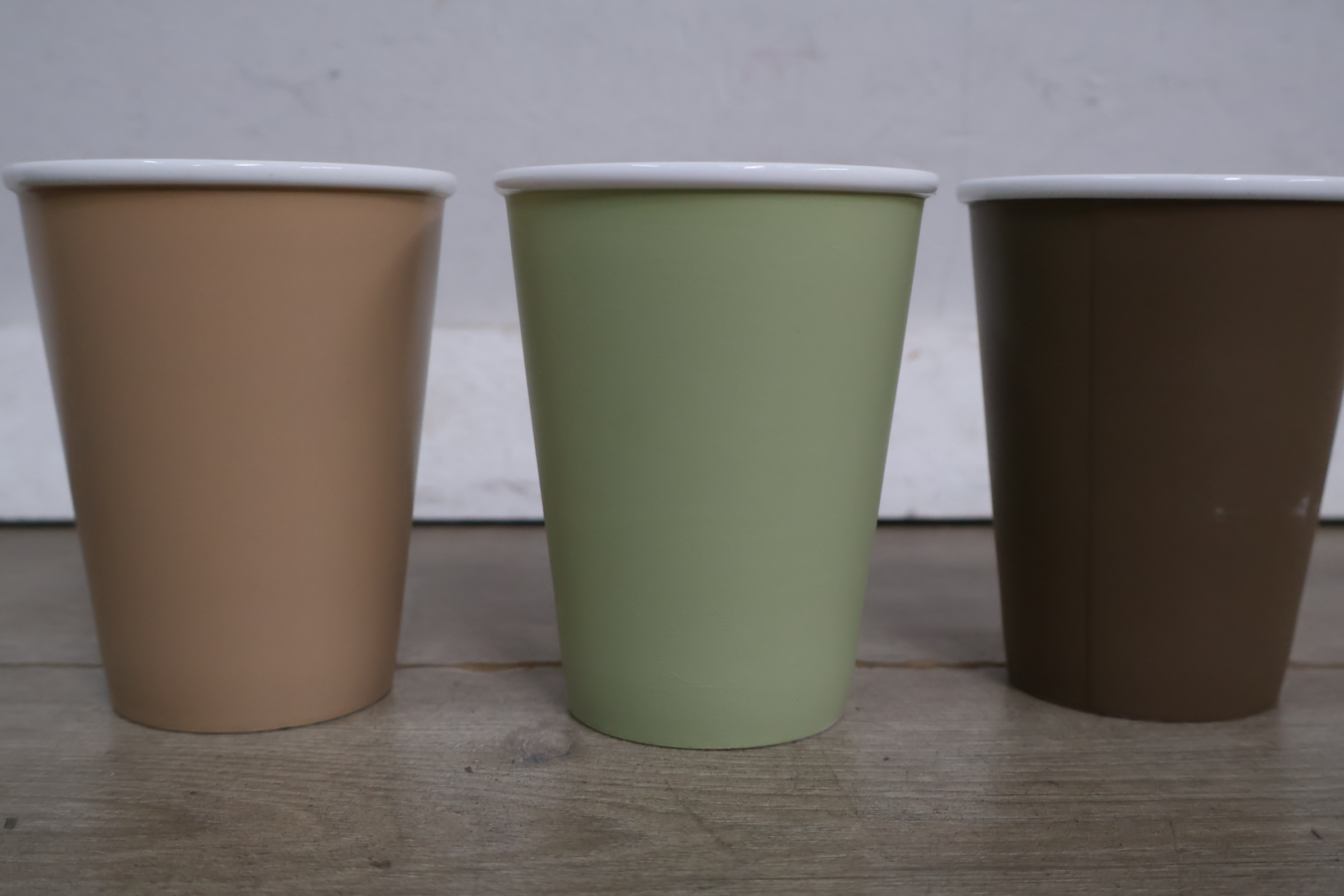 Set van 8 Viva Scandinavia koffiebekers – foto 6 – kavel bij GSD Auctions, Zoeterwoude