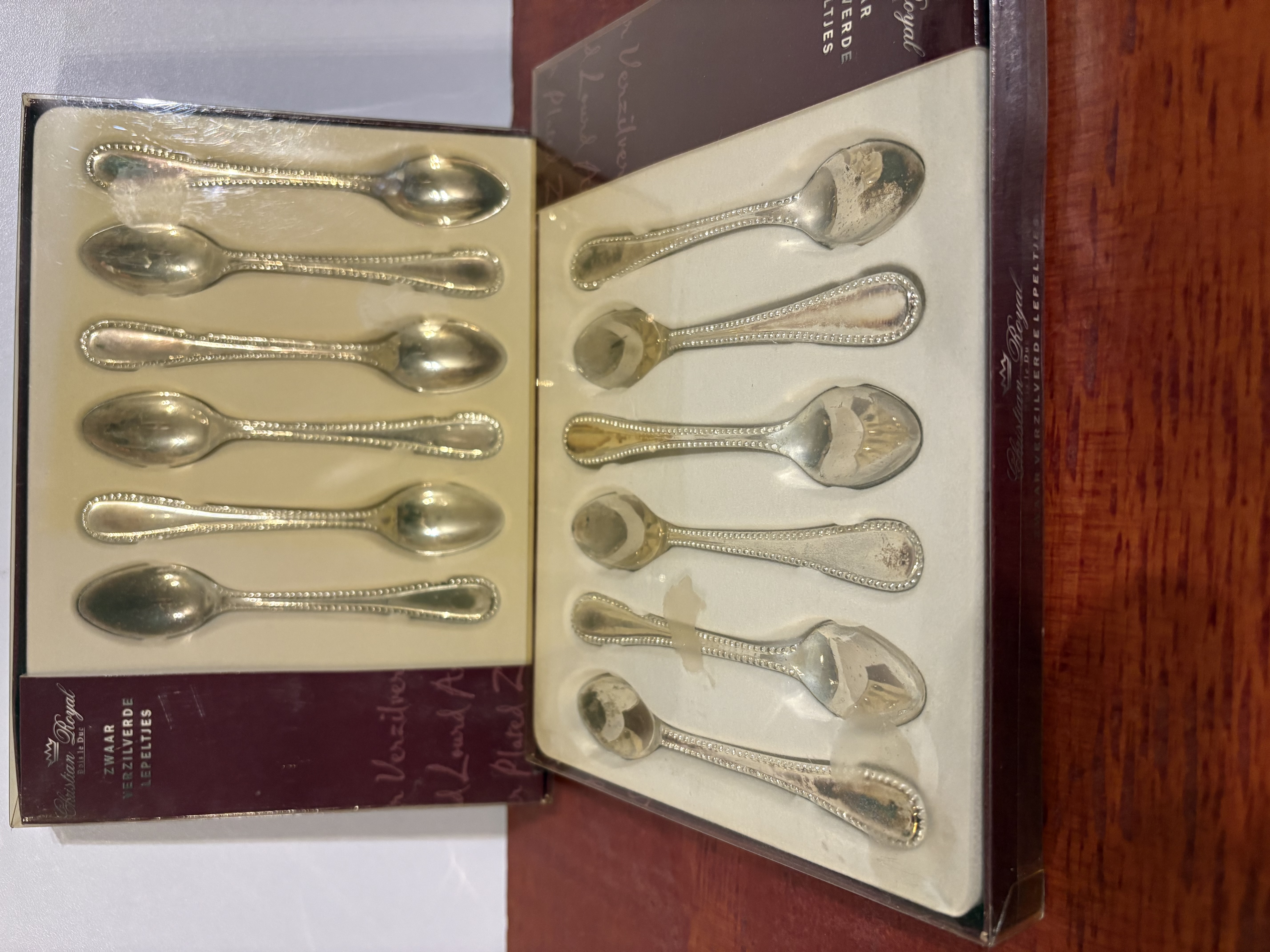Christian Royal zwaar verzilverde lepeltjes nog in doos – foto 4 – kavel bij GSD Auctions, Zoeterwoude